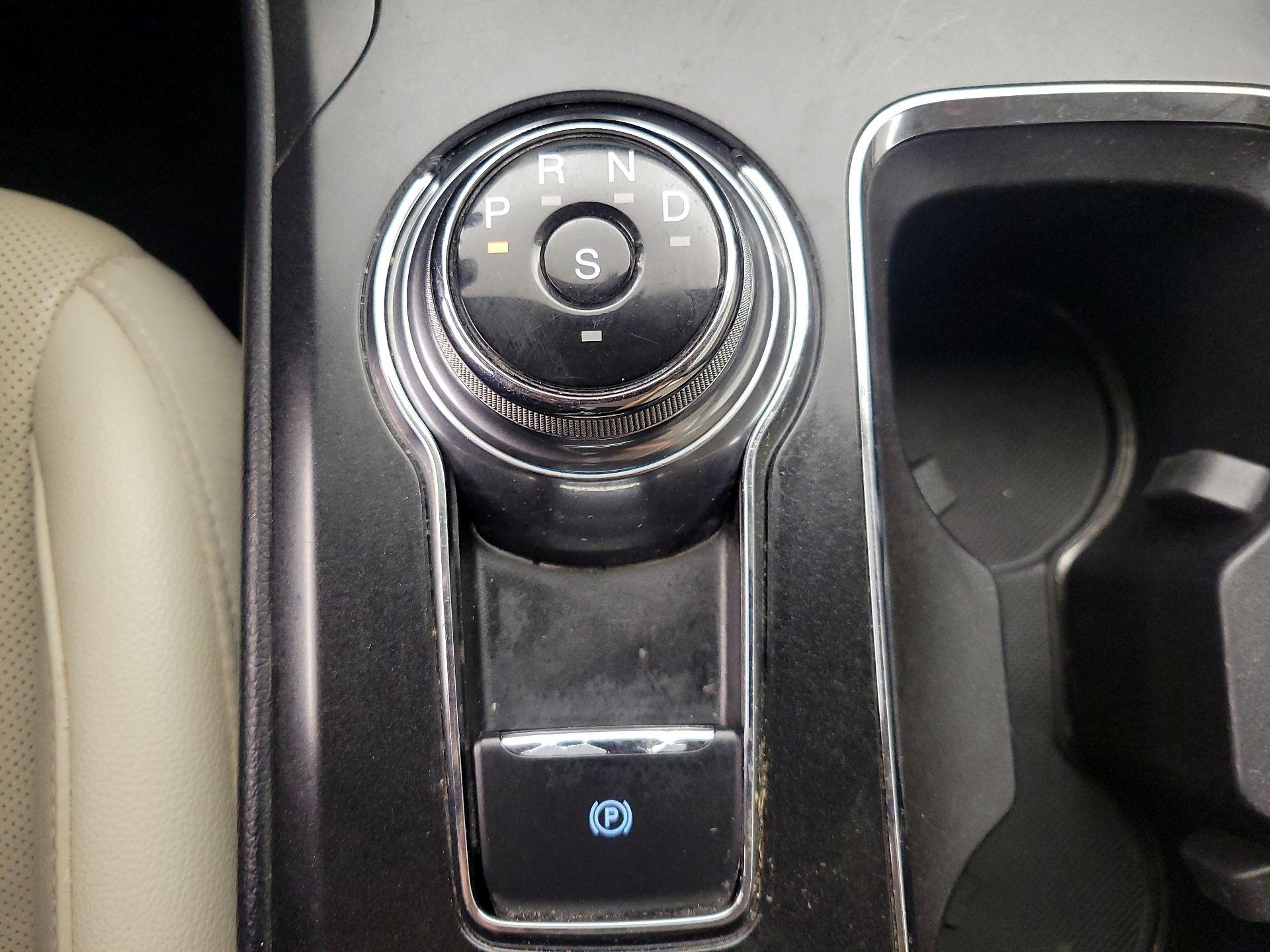 Thumbnail: 2018 Ford Fusion - 18