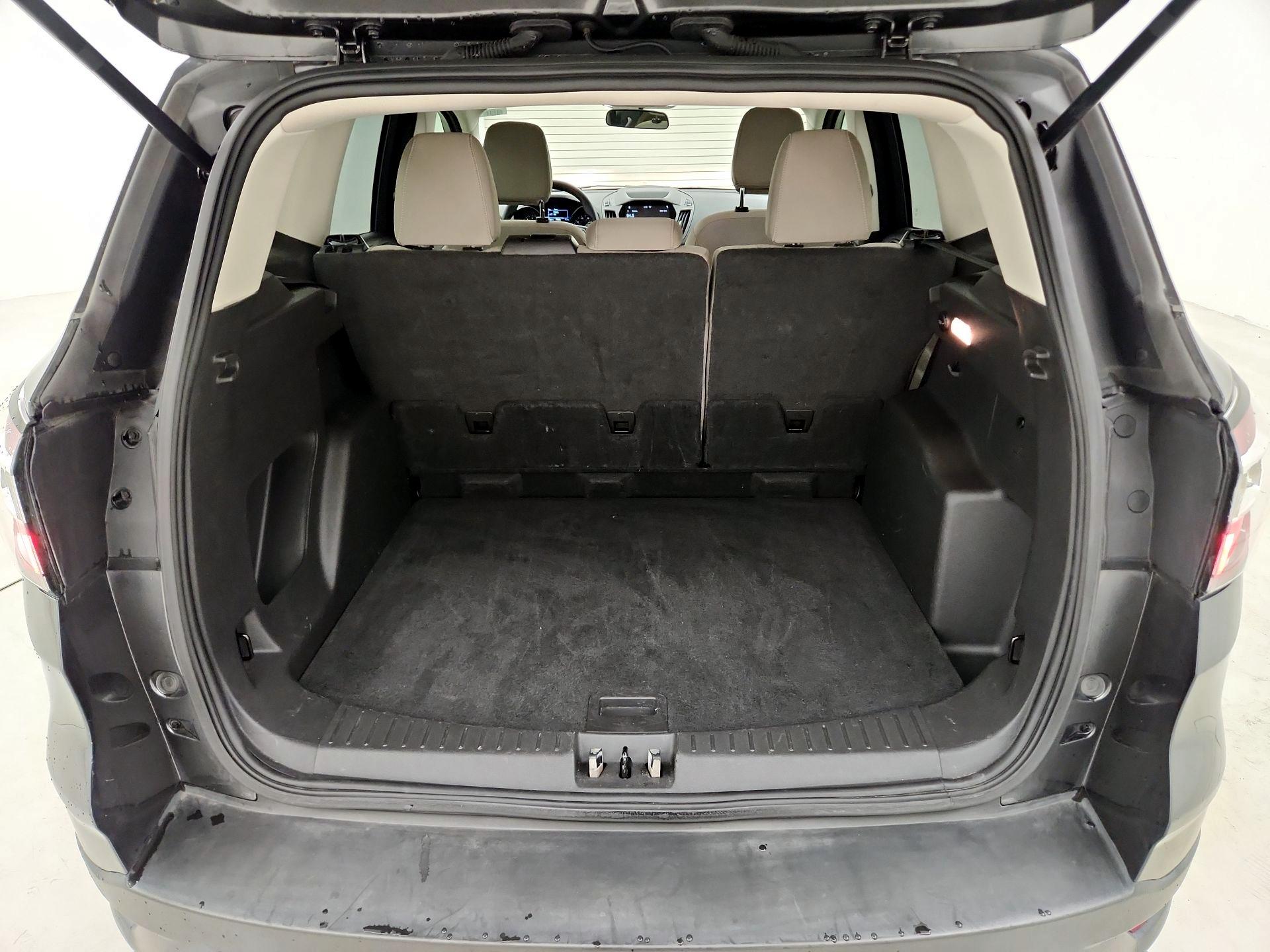 Thumbnail: 2019 Ford Escape - 18