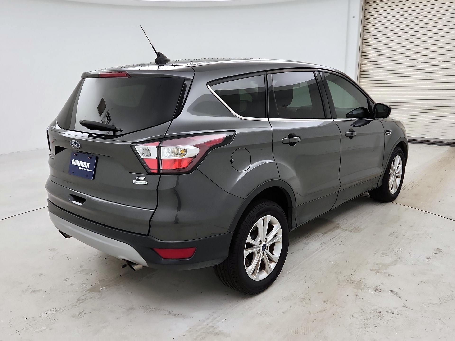 Thumbnail: 2019 Ford Escape - 5