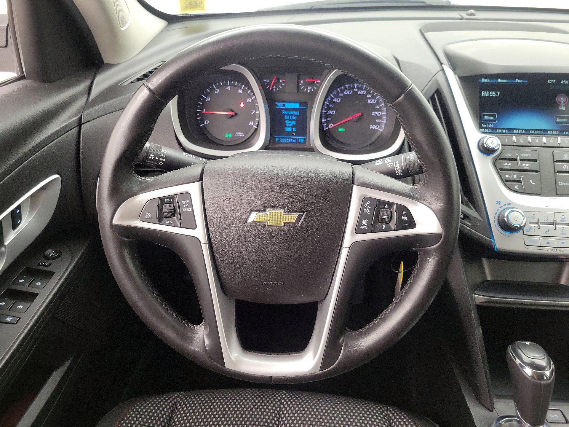 Thumbnail: 2017 Chevrolet Equinox - 10