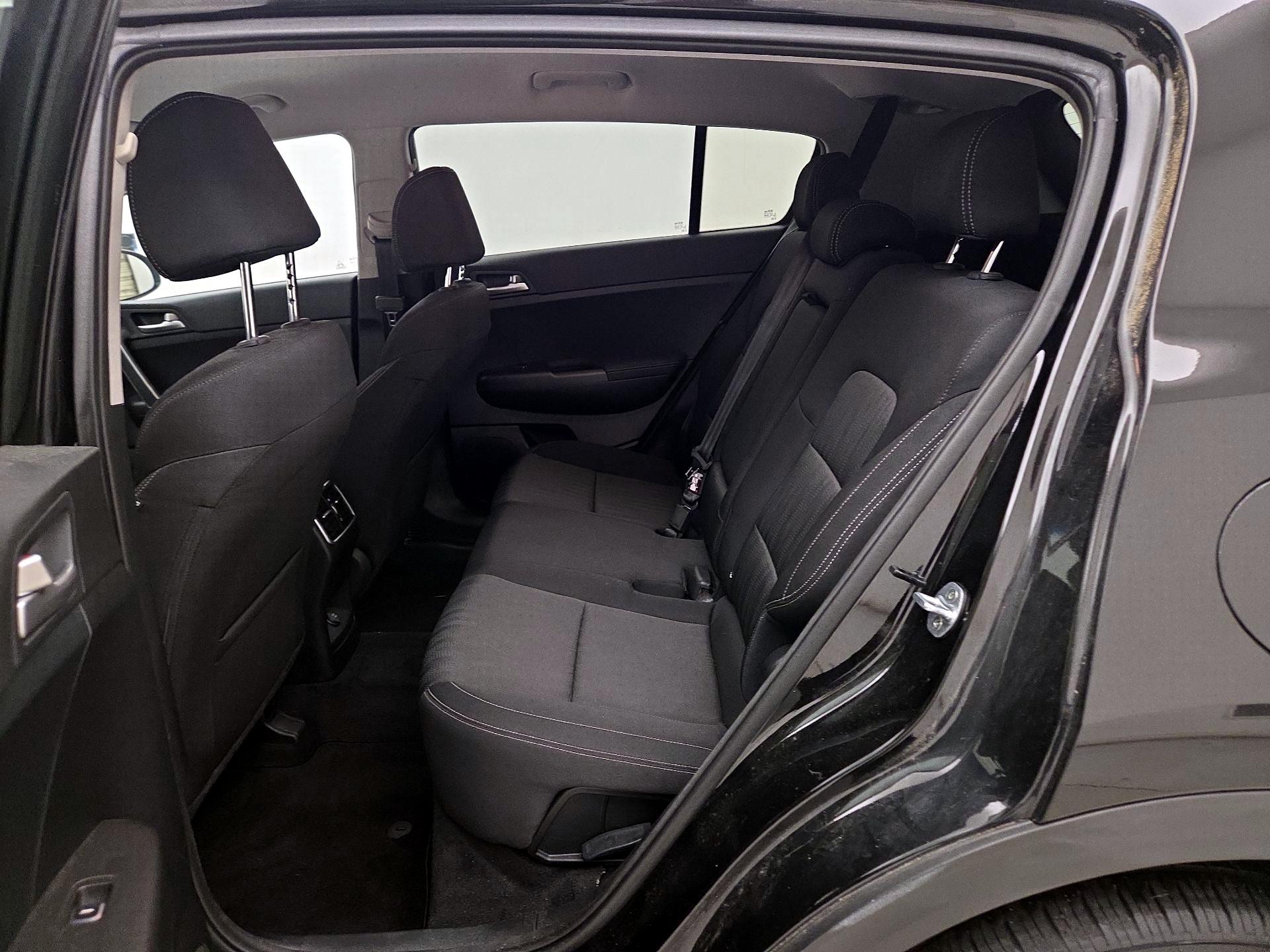 Thumbnail: 2019 Kia Sportage - 19