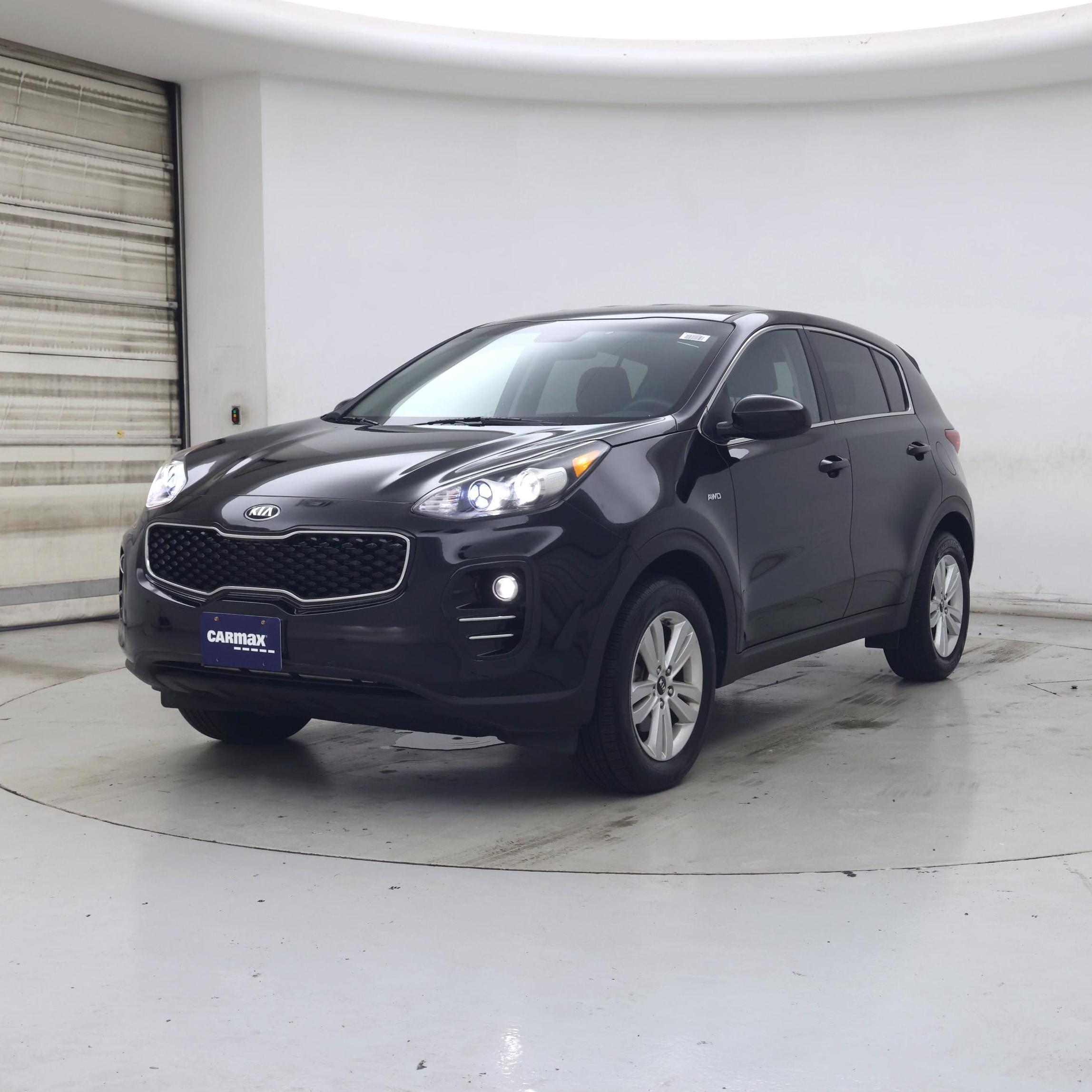 Thumbnail: 2019 Kia Sportage - 4