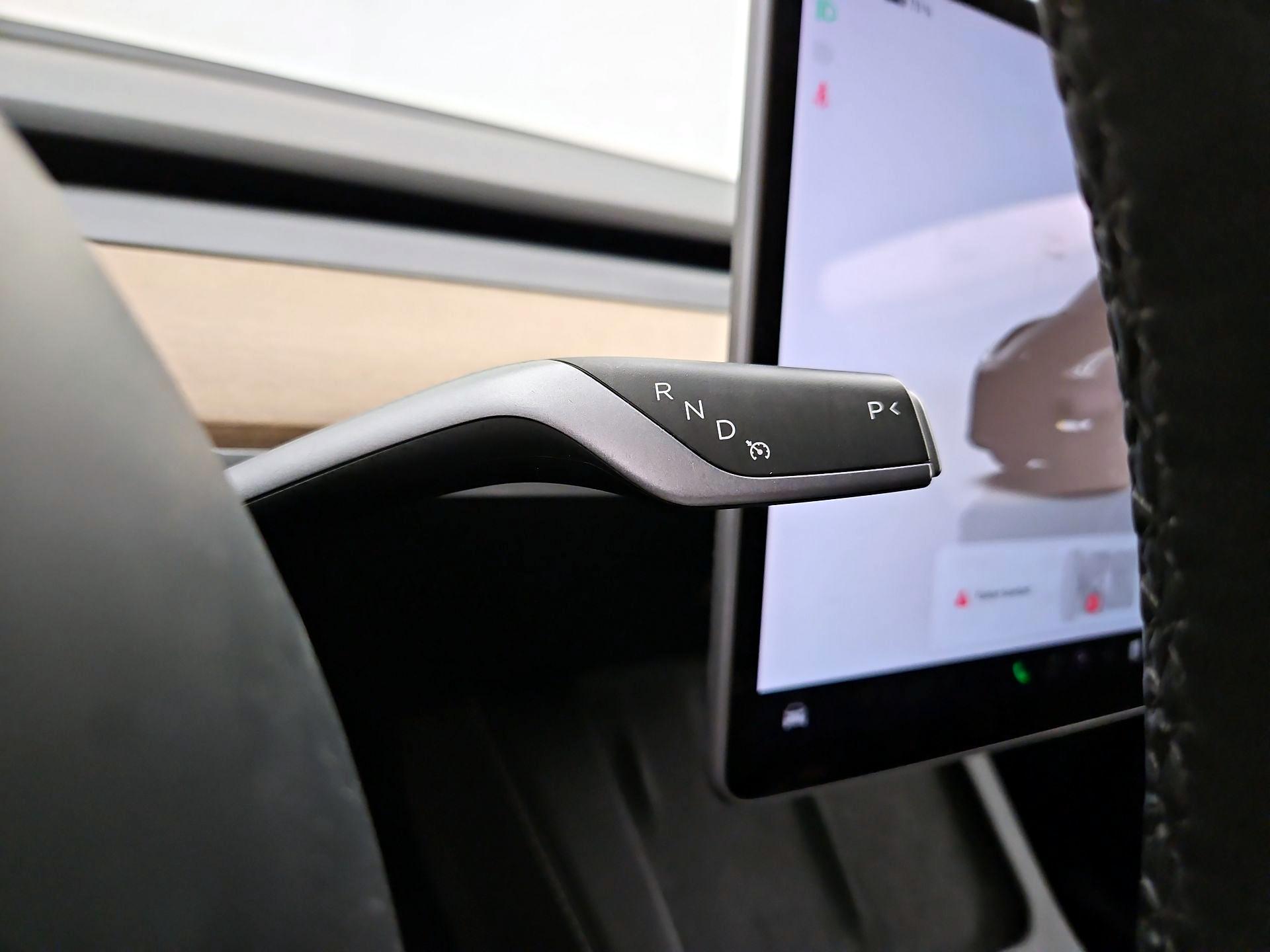 Thumbnail: 2023 Tesla Model Y - 18
