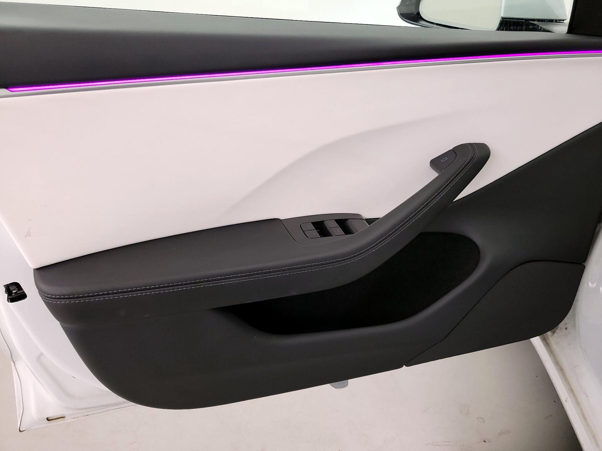 Thumbnail: 2025 Tesla Model 3 - 12