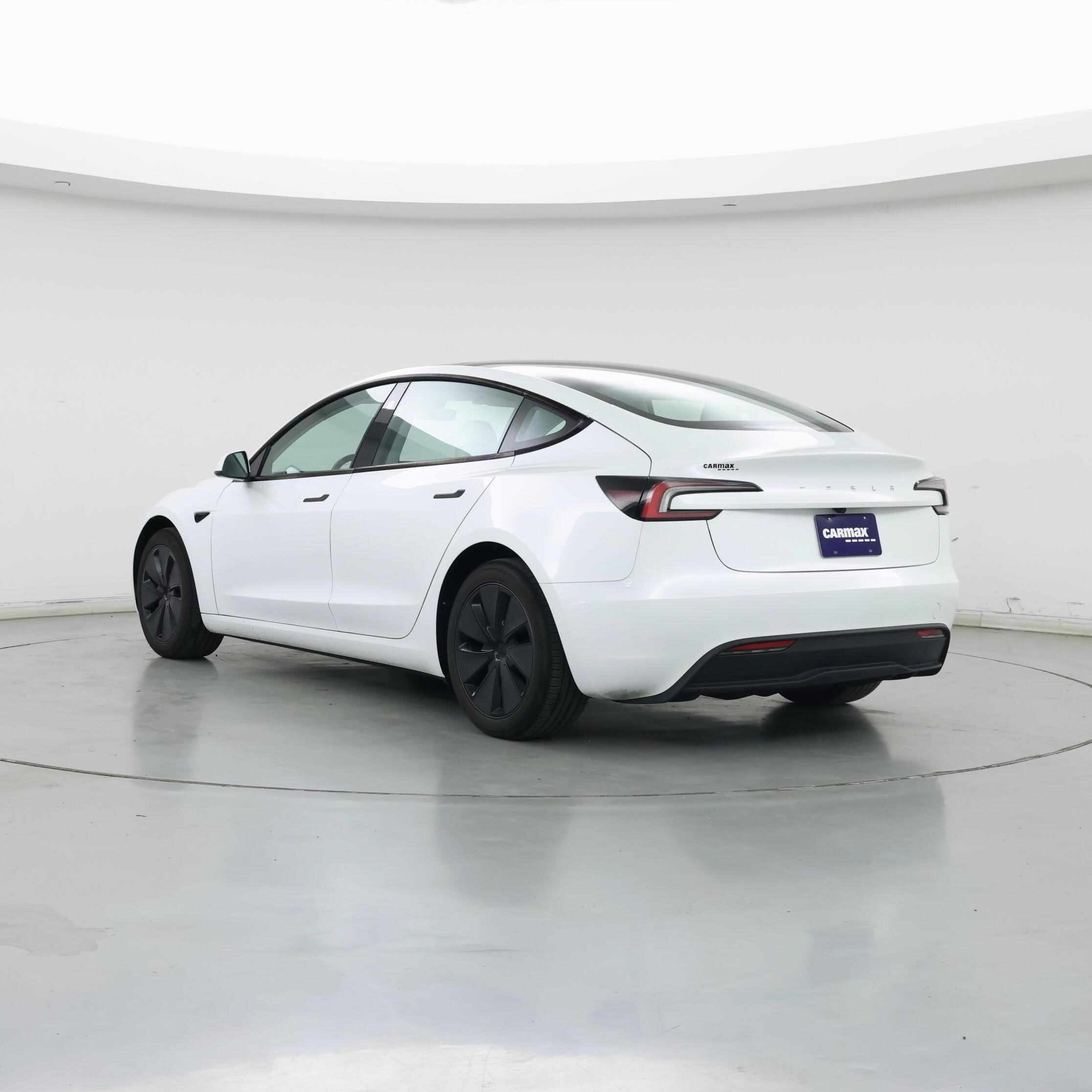 Thumbnail: 2025 Tesla Model 3 - 2