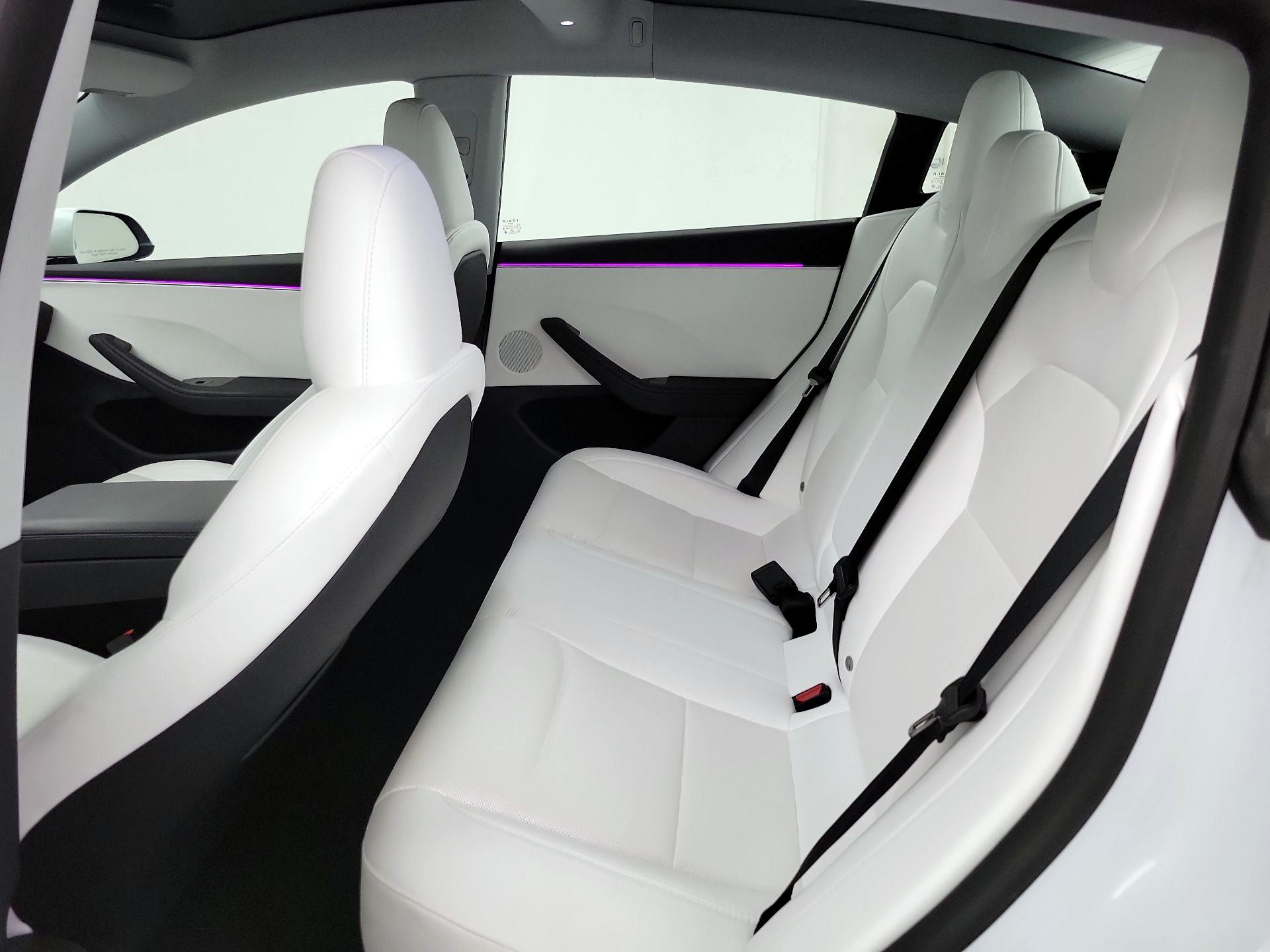 Thumbnail: 2025 Tesla Model 3 - 19