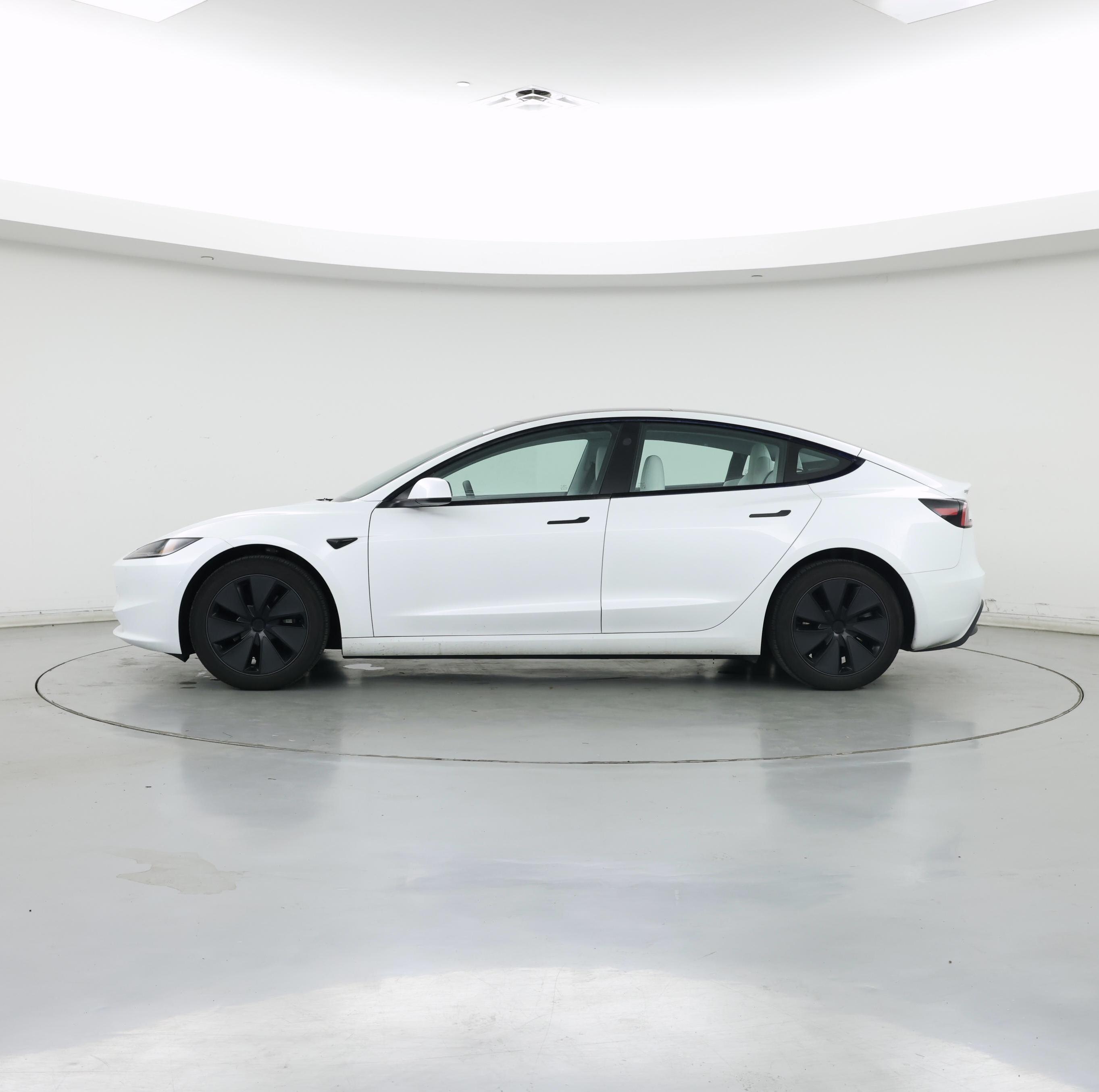 Thumbnail: 2025 Tesla Model 3 - 3