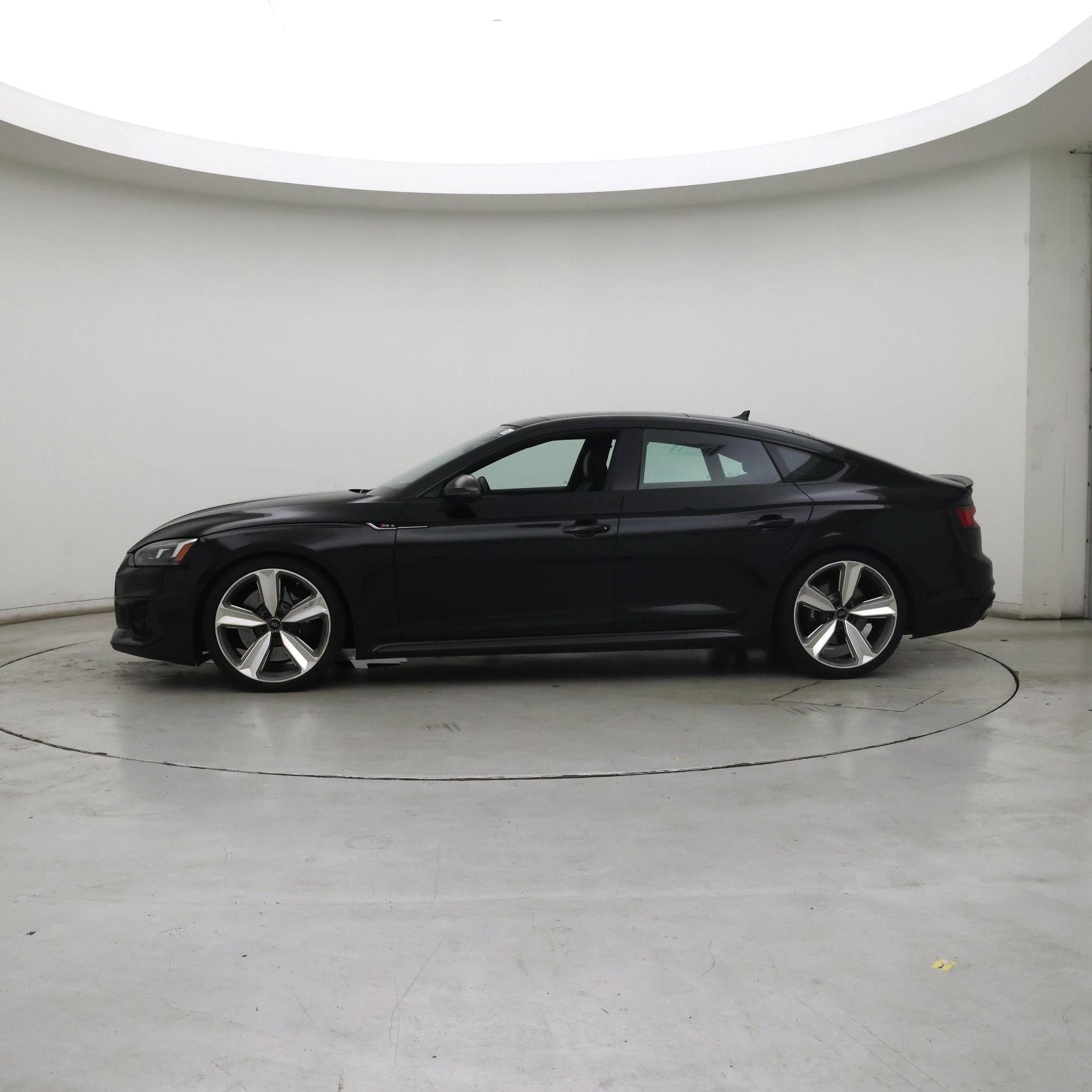 Thumbnail: 2019 Audi RS 5 - 3