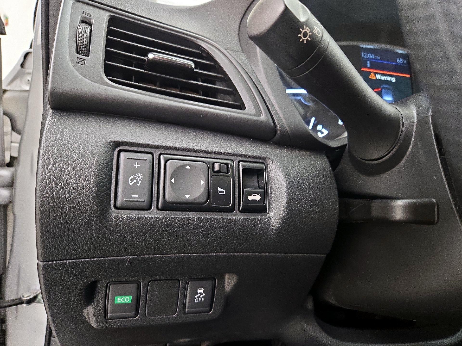 Thumbnail: 2019 Nissan Sentra - 13