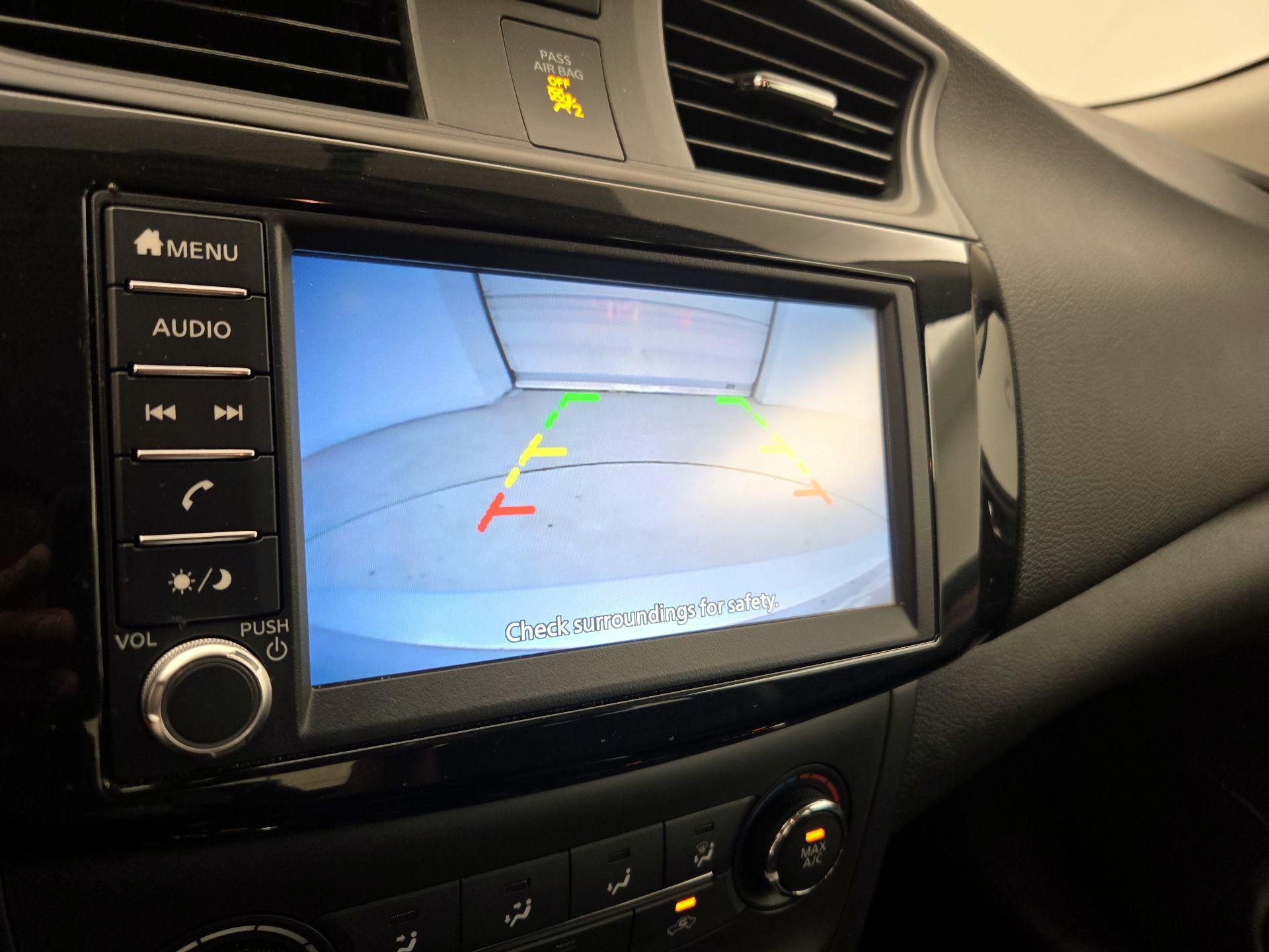 Thumbnail: 2019 Nissan Sentra - 14