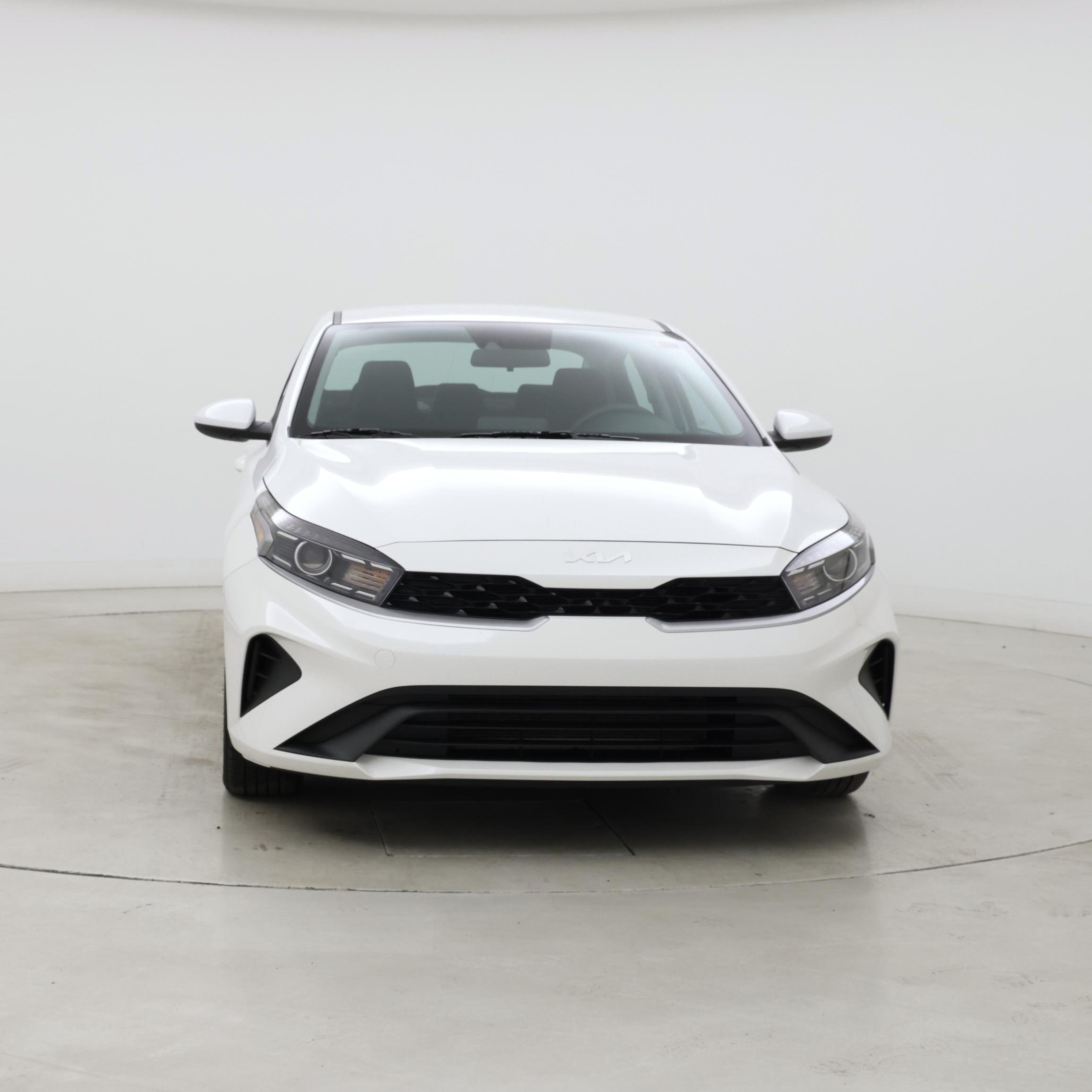 Thumbnail: 2023 Kia Forte - 5