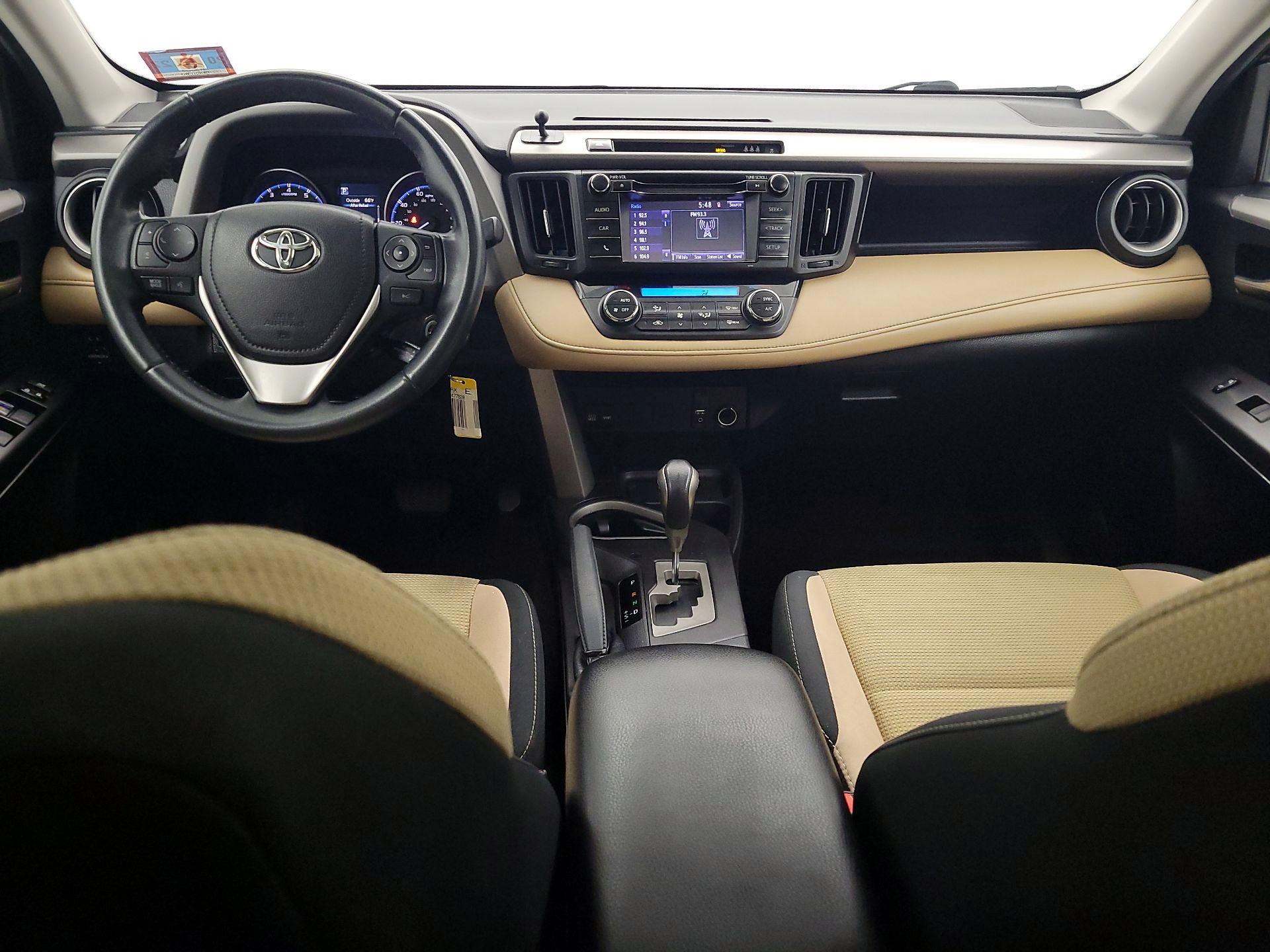 Thumbnail: 2018 Toyota RAV4 - 9