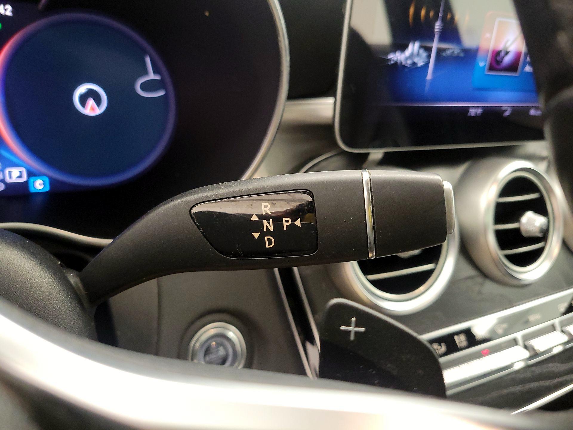 Thumbnail: 2019 Mercedes-Benz C-Class - 18