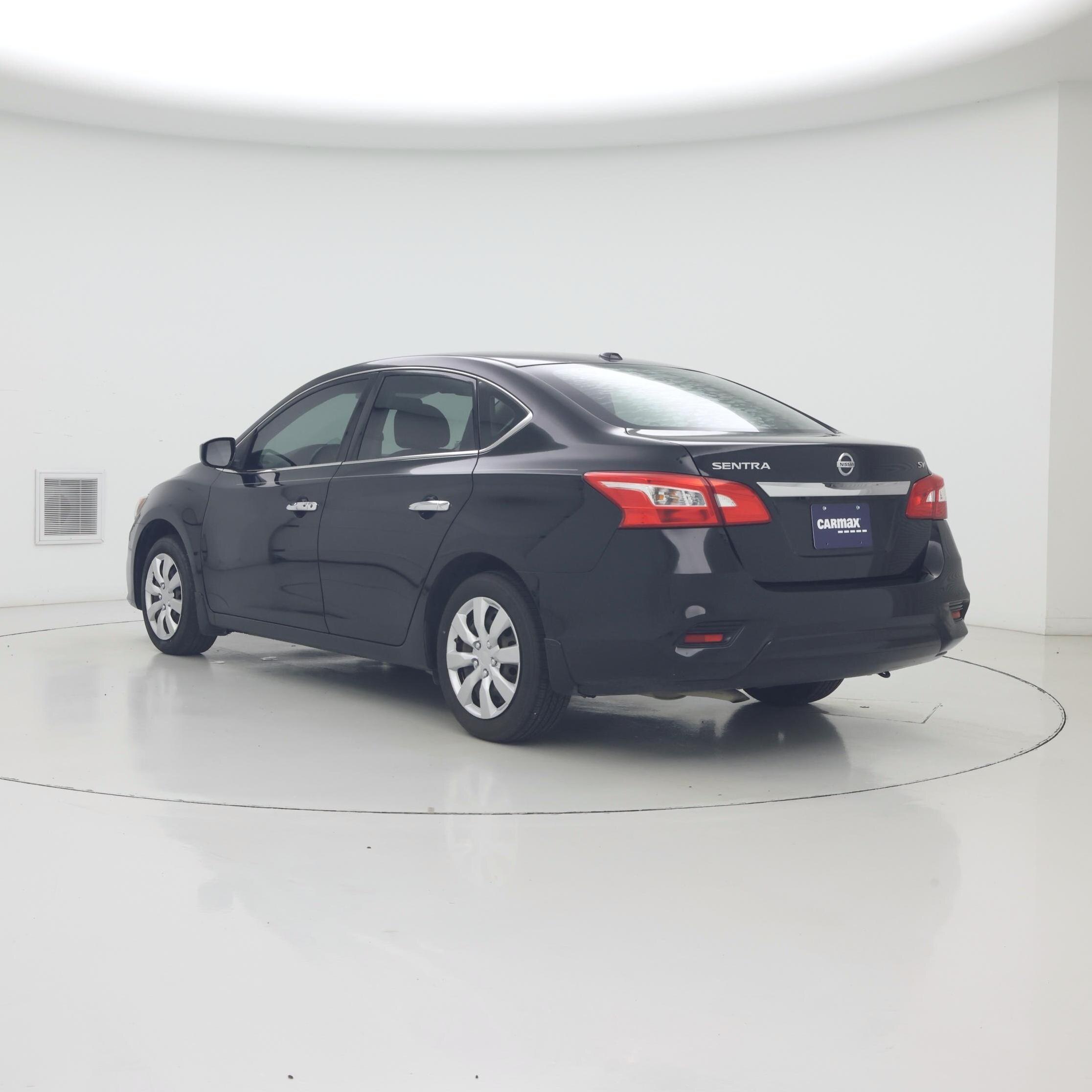 Thumbnail: 2017 Nissan Sentra - 2