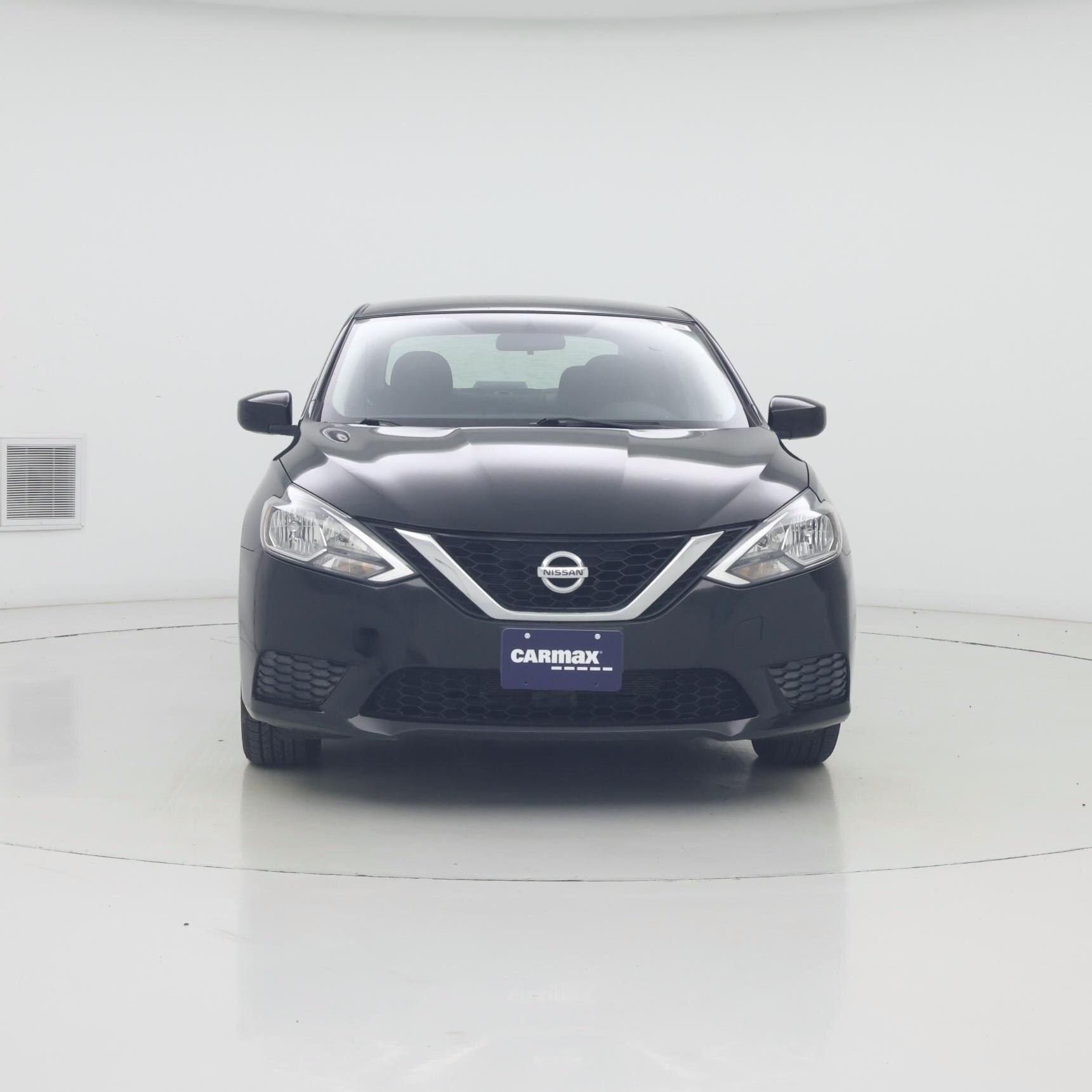 Thumbnail: 2017 Nissan Sentra - 5