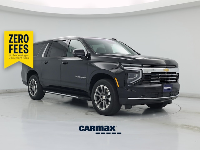 Black 2025 Chevrolet Suburban LT 4WD SUV / Crossover Four-Wheel Drive Automatic