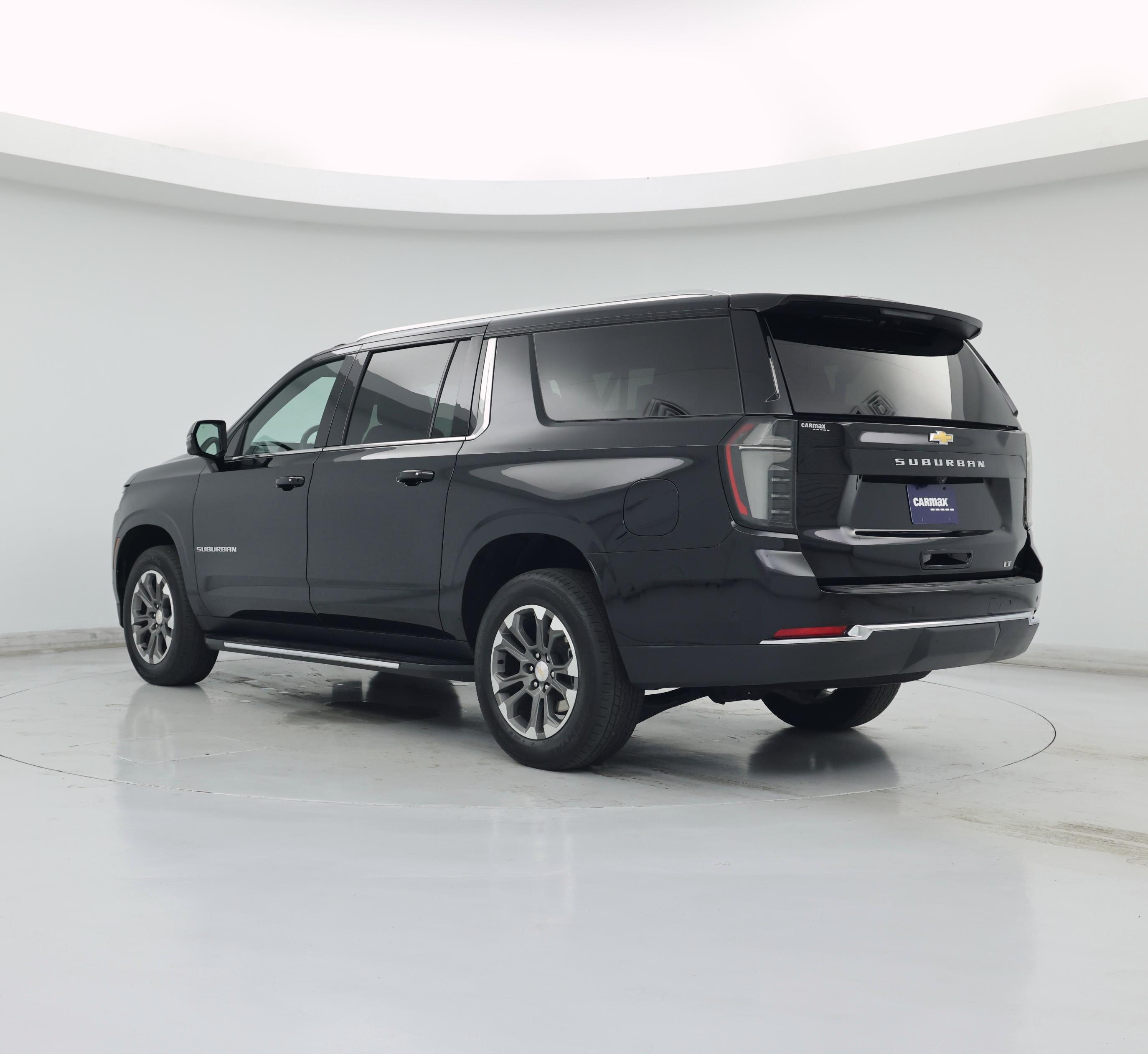 Thumbnail: 2025 Chevrolet Suburban - 2