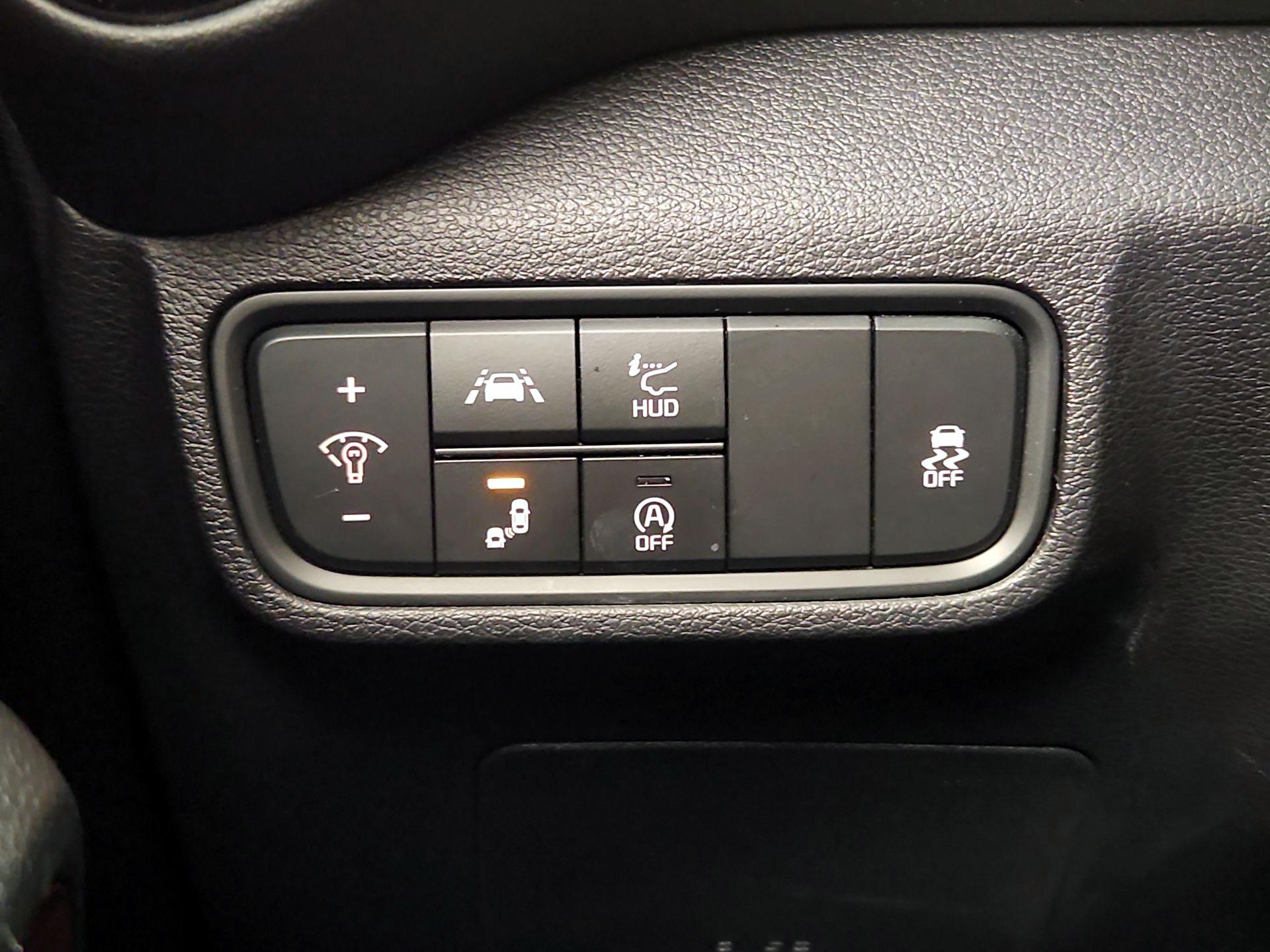 Thumbnail: 2020 Kia Soul - 13