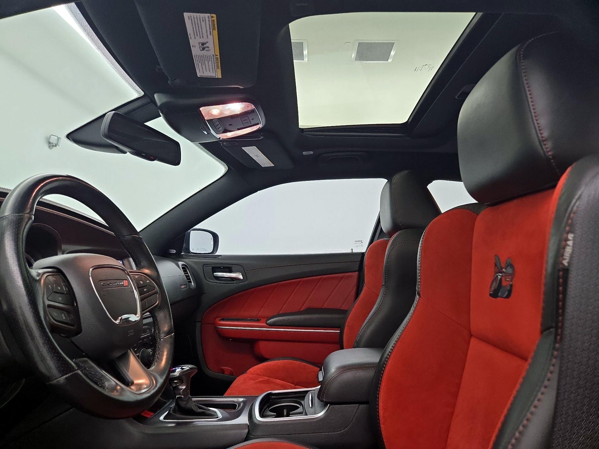 Thumbnail: 2020 Dodge Charger - 19
