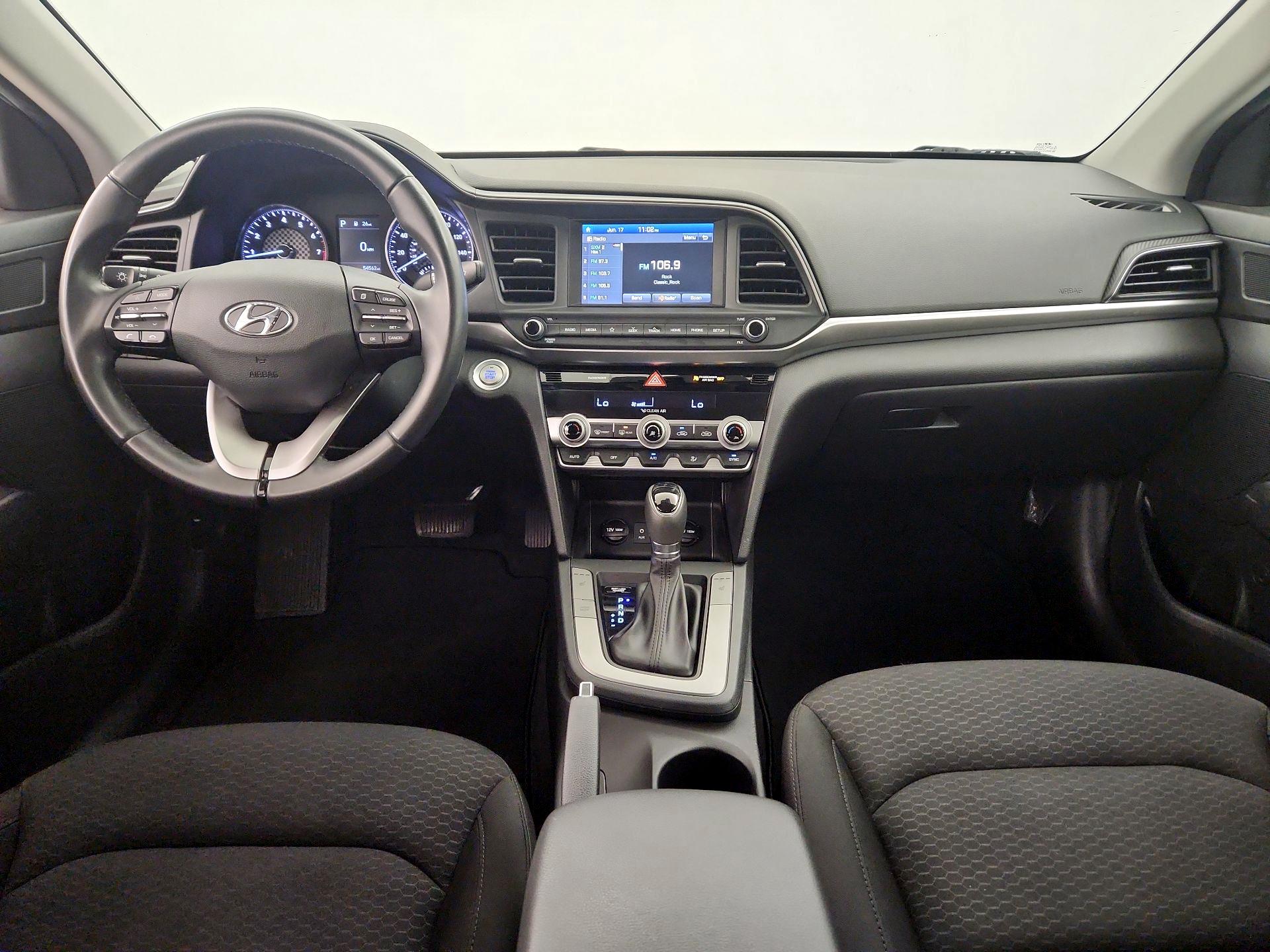 Thumbnail: 2020 Hyundai Elantra - 9