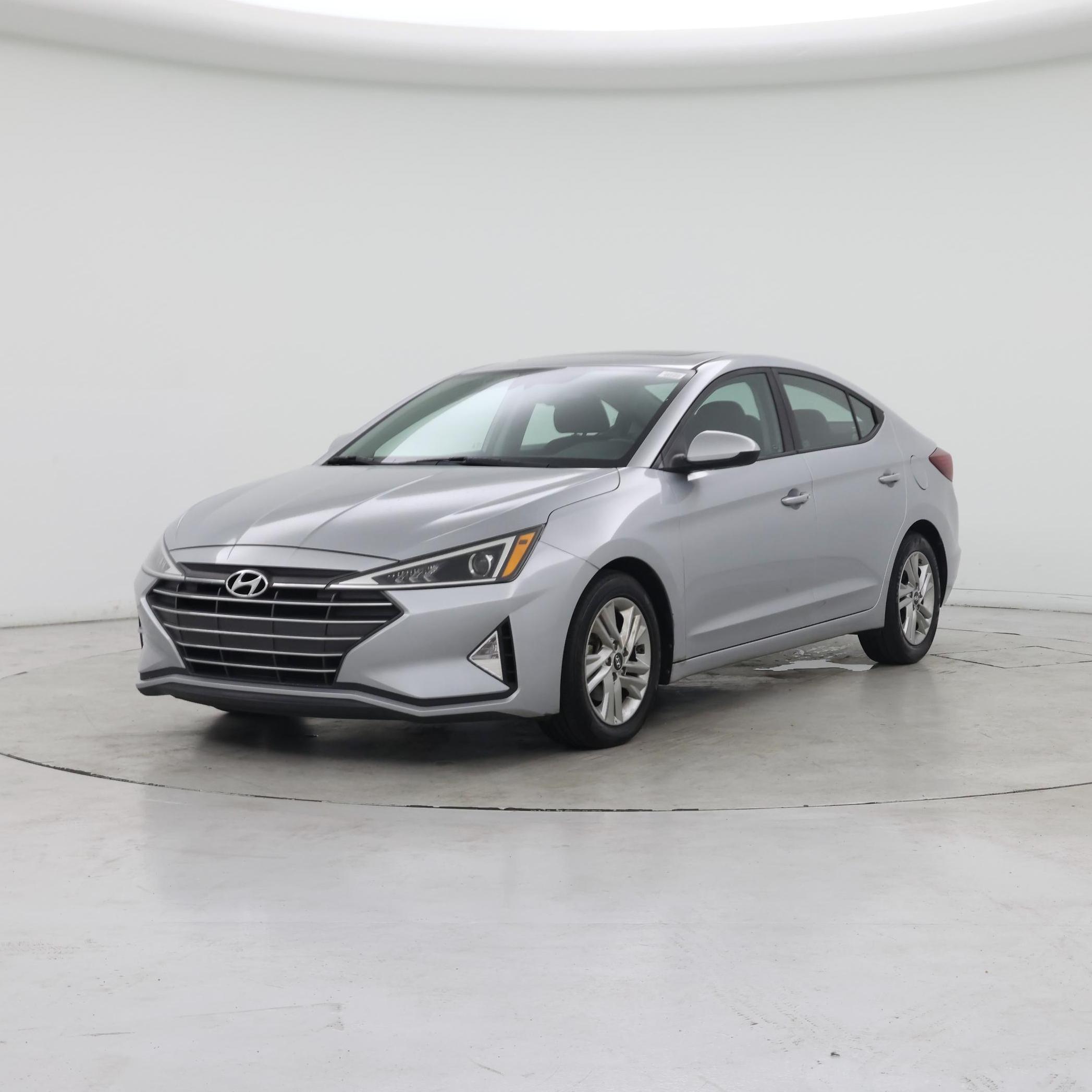 Thumbnail: 2020 Hyundai Elantra - 4