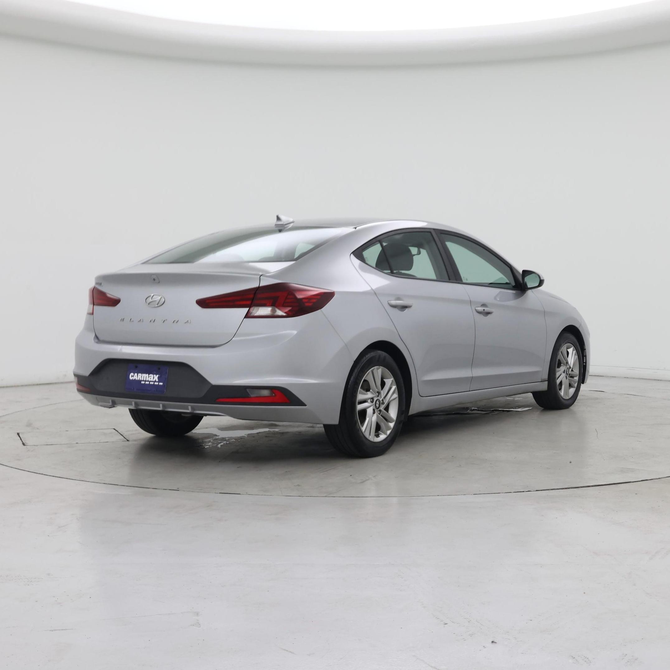 Thumbnail: 2020 Hyundai Elantra - 8