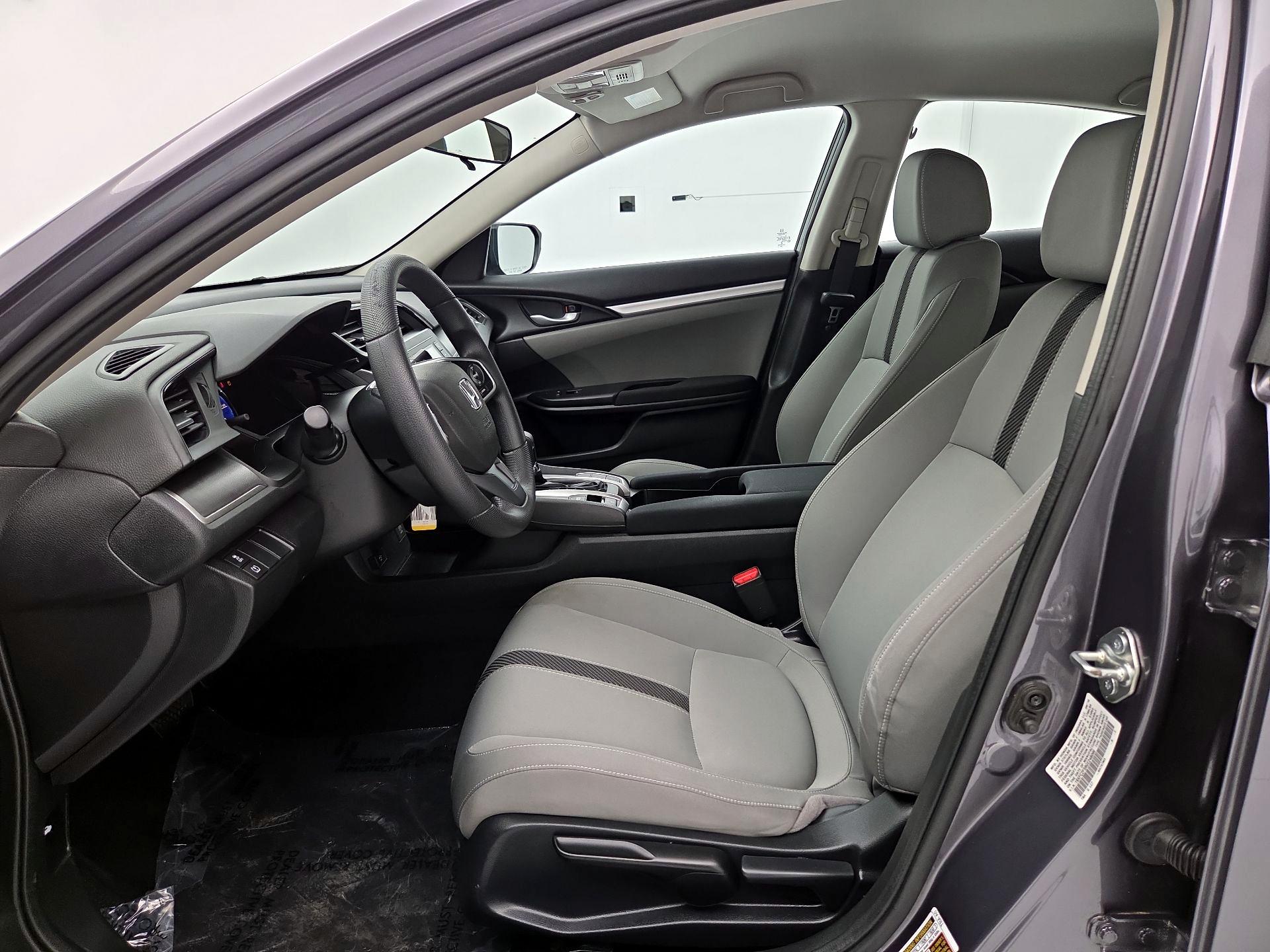 Thumbnail: 2016 Honda Civic - 11