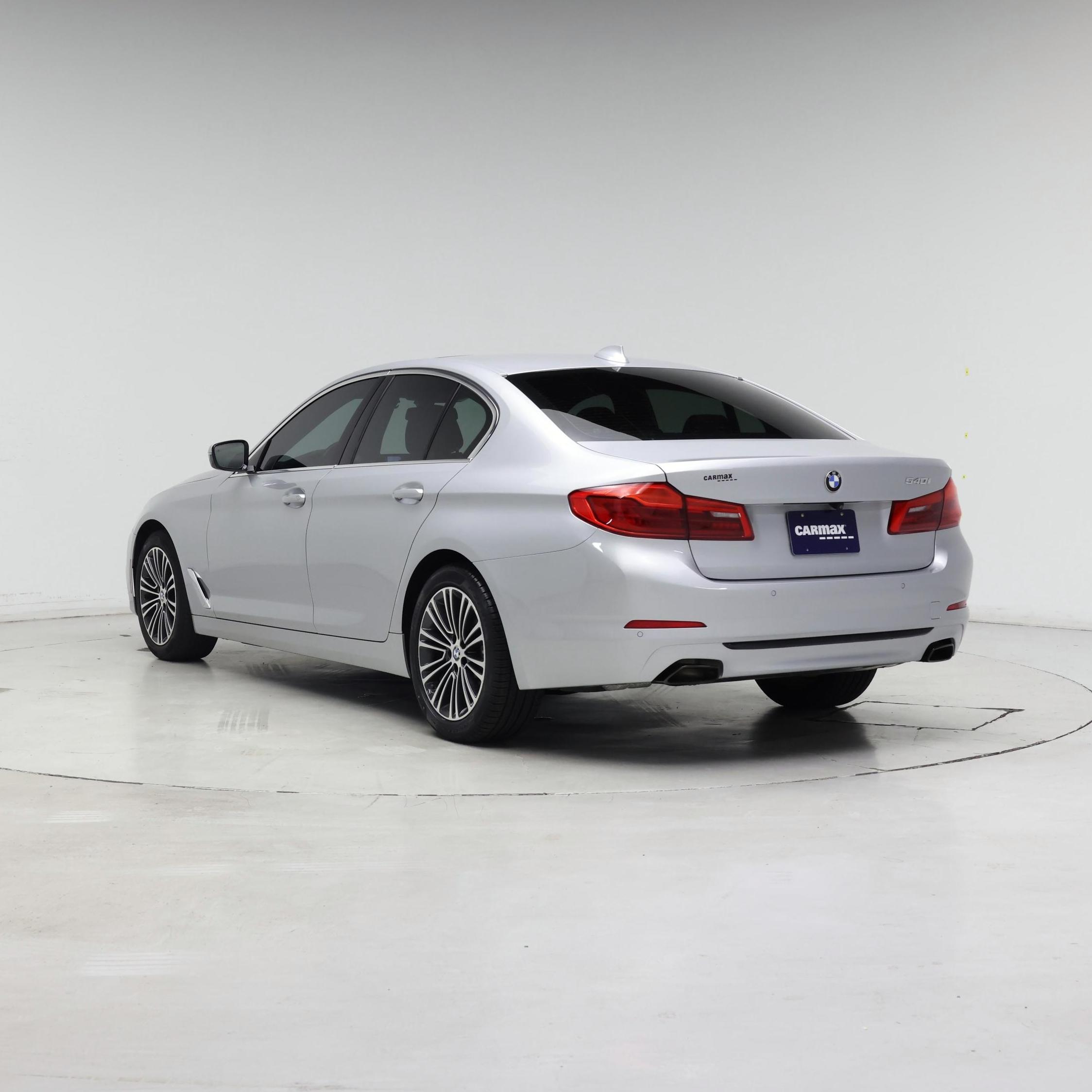 Thumbnail: 2019 BMW 5 Series - 2