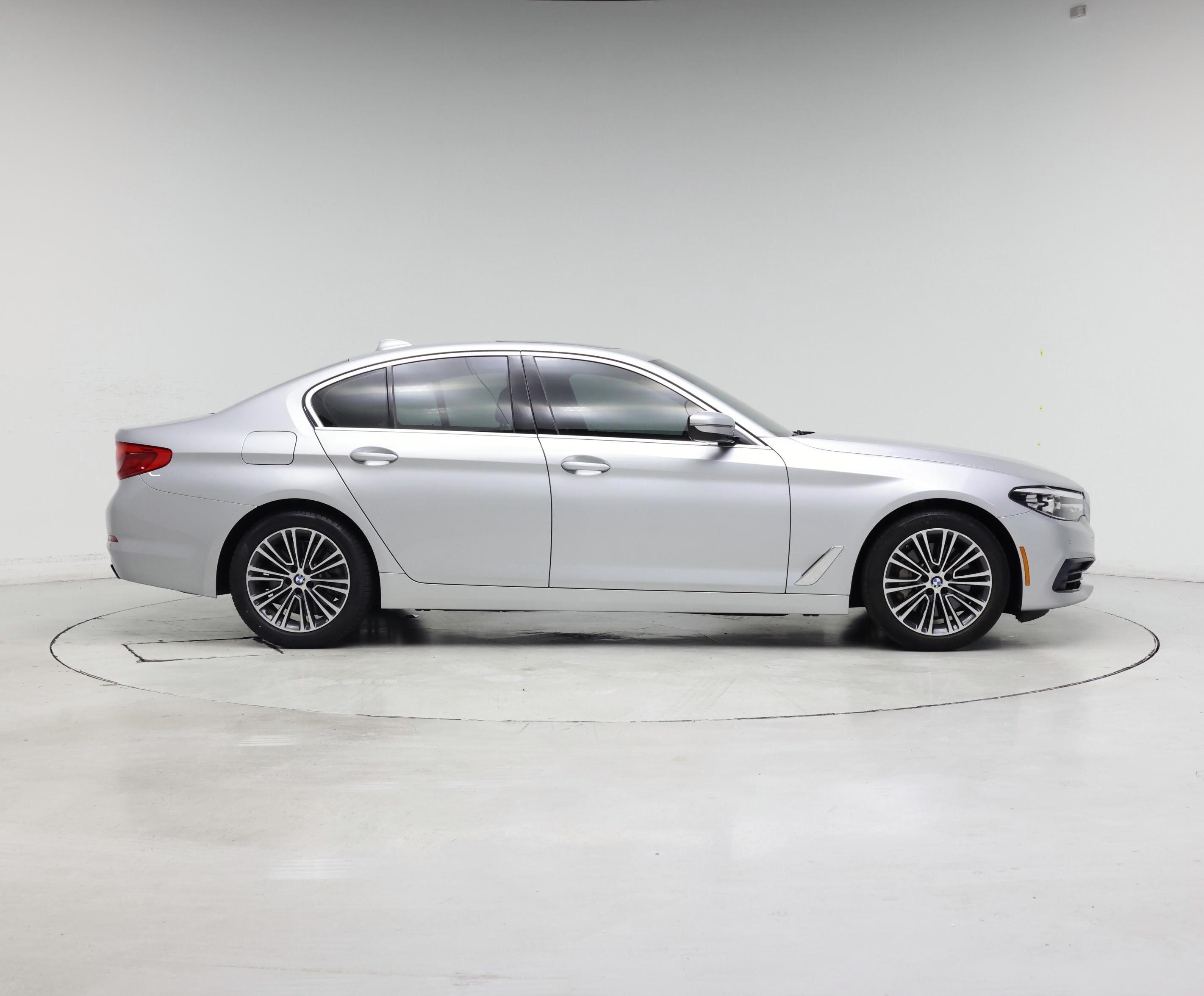 Thumbnail: 2019 BMW 5 Series - 7