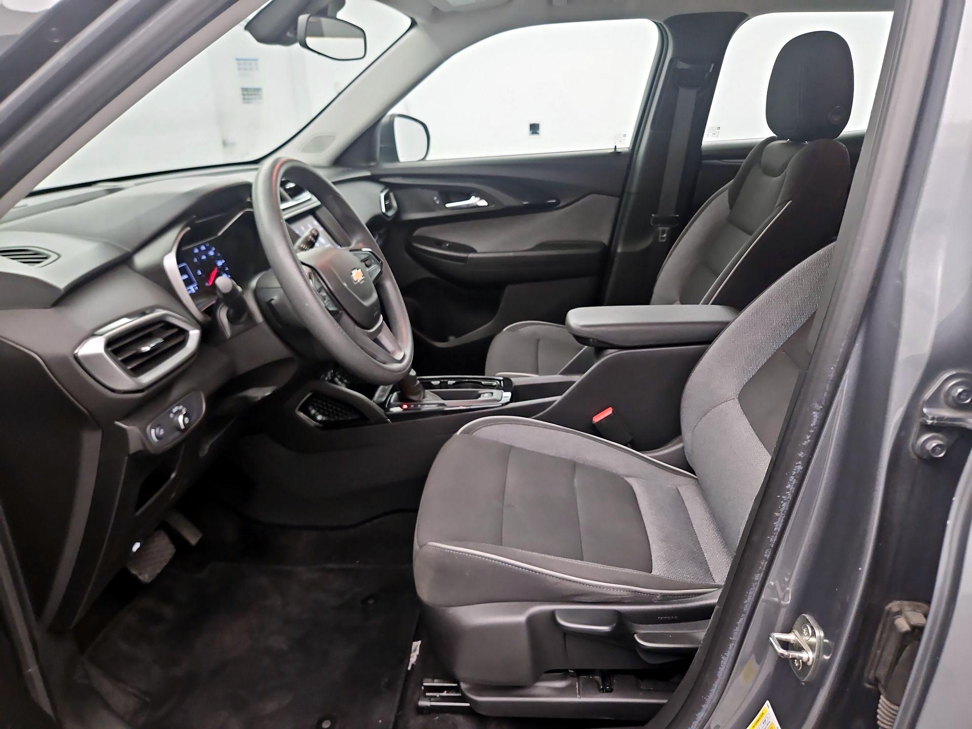 Thumbnail: 2021 Chevrolet TrailBlazer - 11