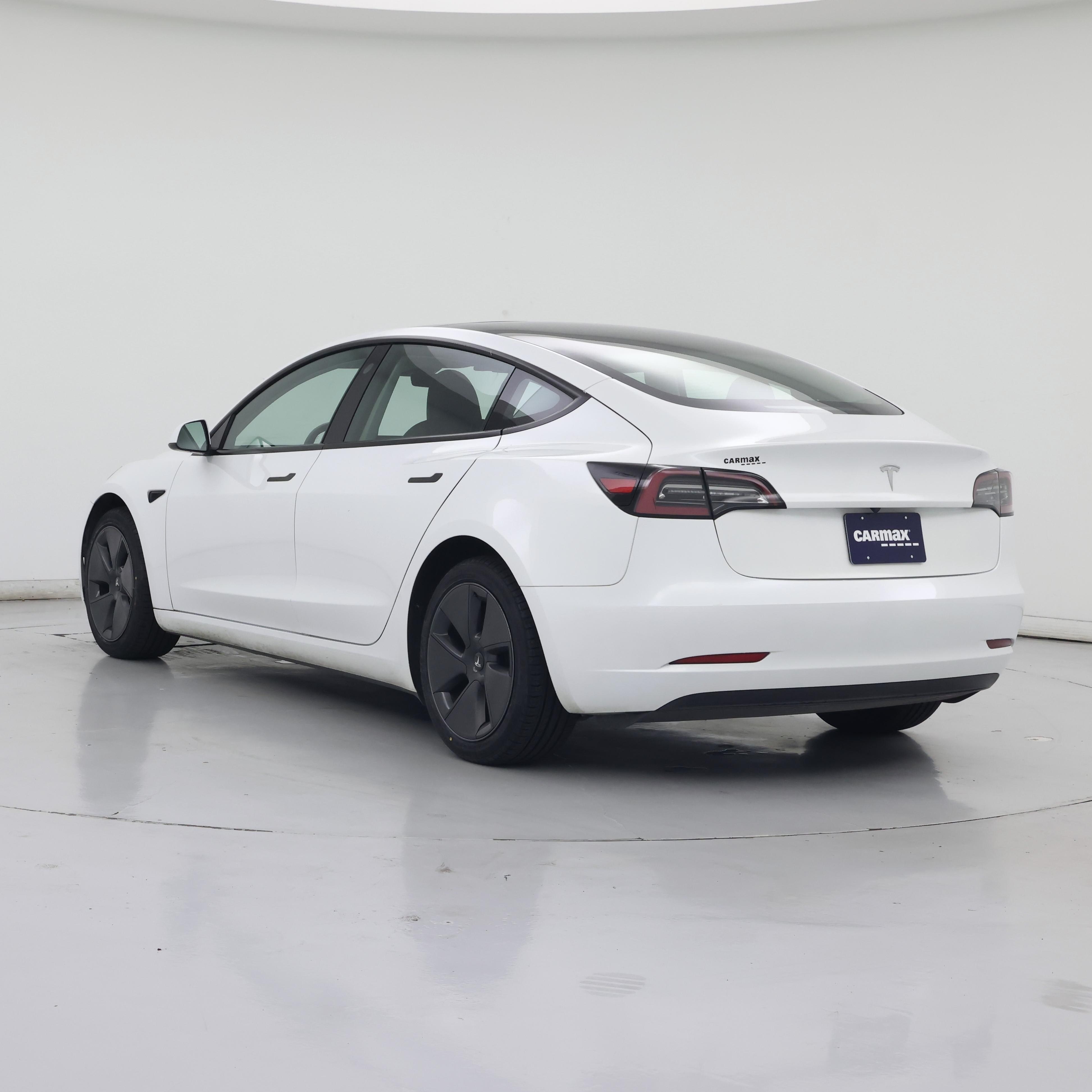 Thumbnail: 2023 Tesla Model 3 - 2