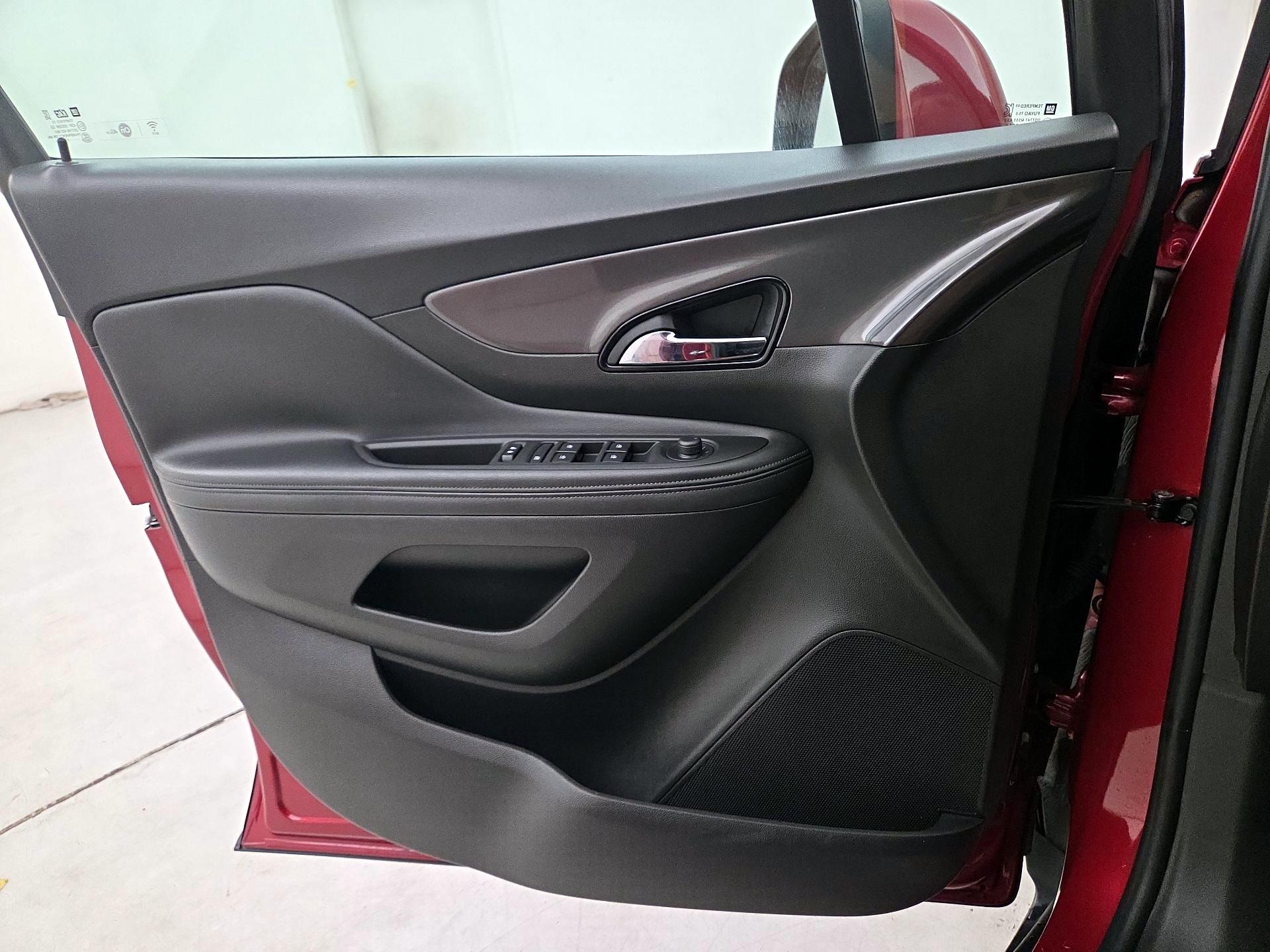 Thumbnail: 2017 Buick Encore - 12