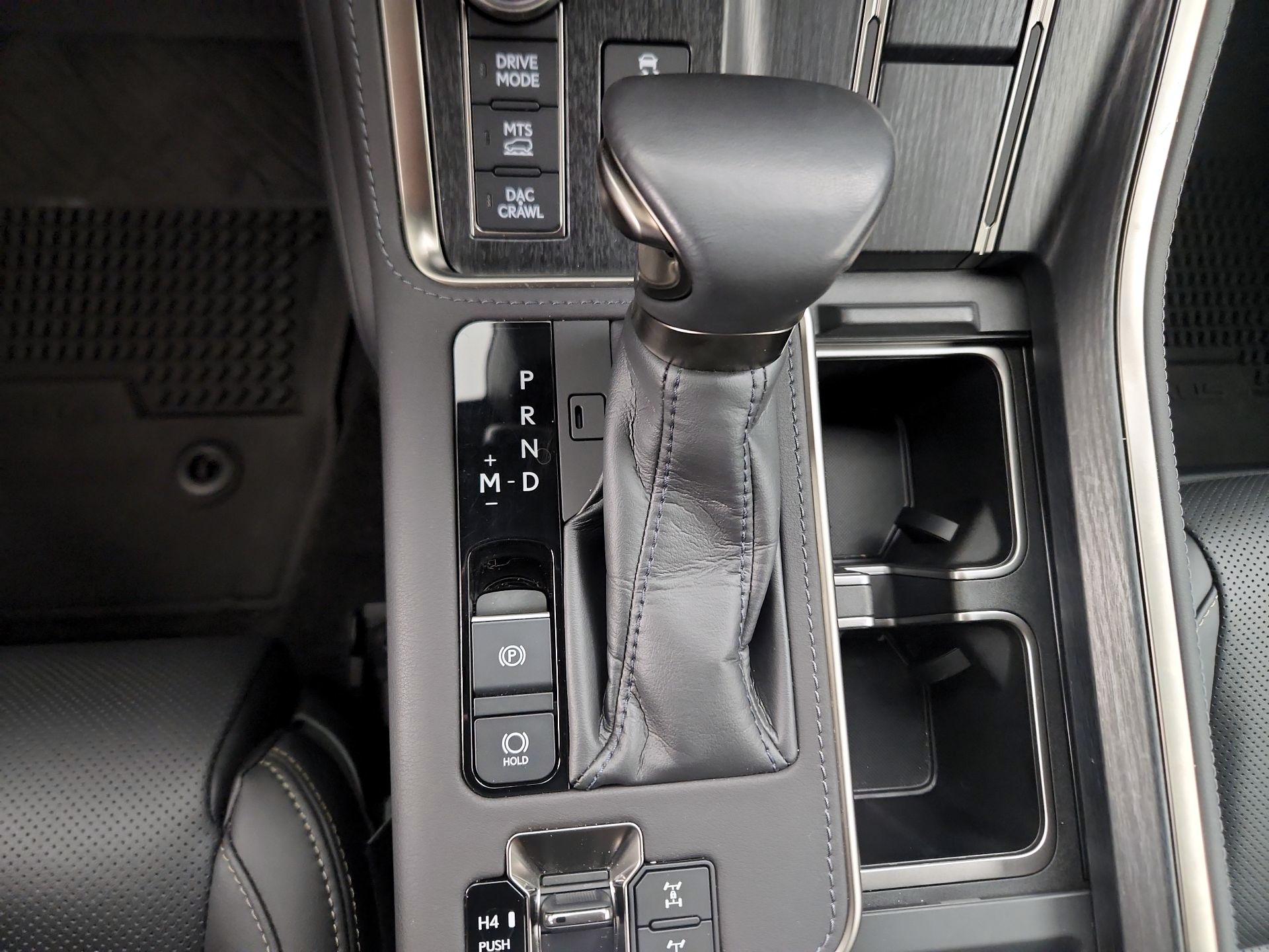 Thumbnail: 2024 Lexus GX - 17