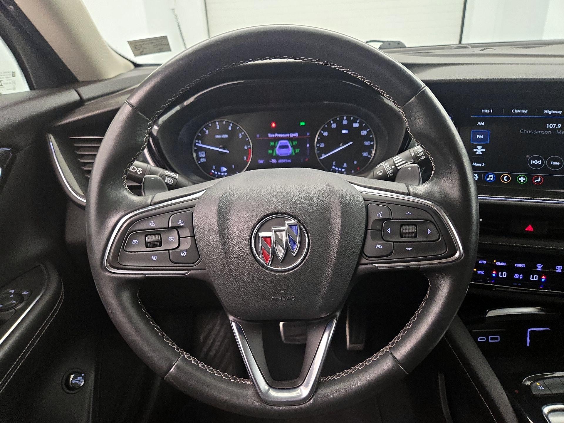 Thumbnail: 2022 Buick Envision - 10