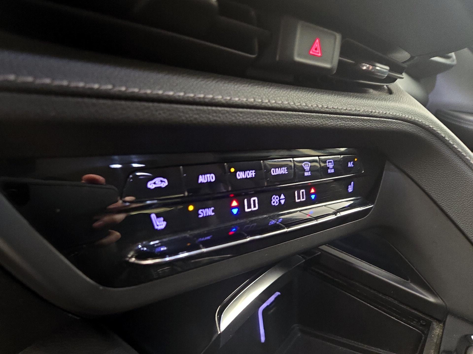 Thumbnail: 2022 Buick Envision - 16