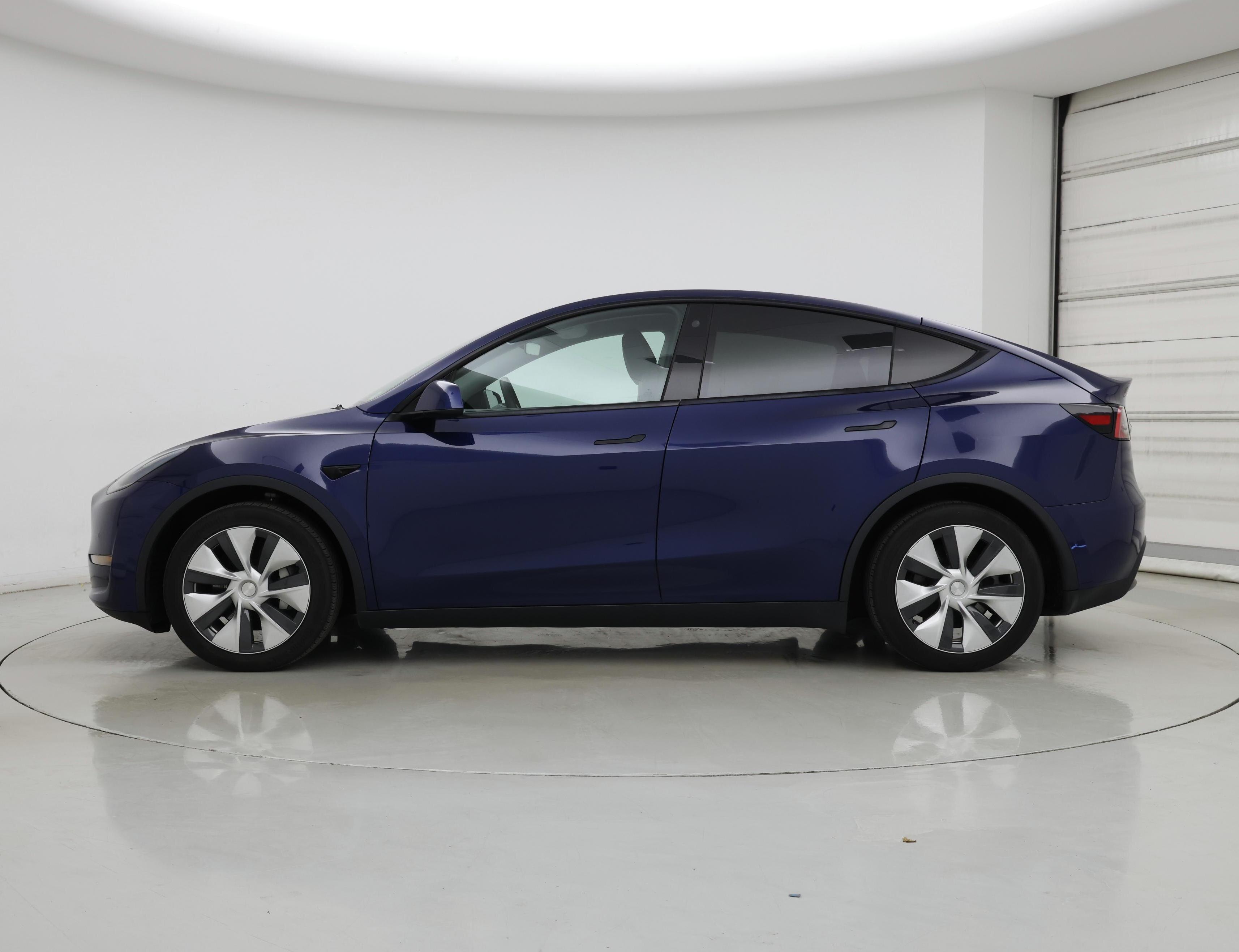 Thumbnail: 2021 Tesla Model Y - 3