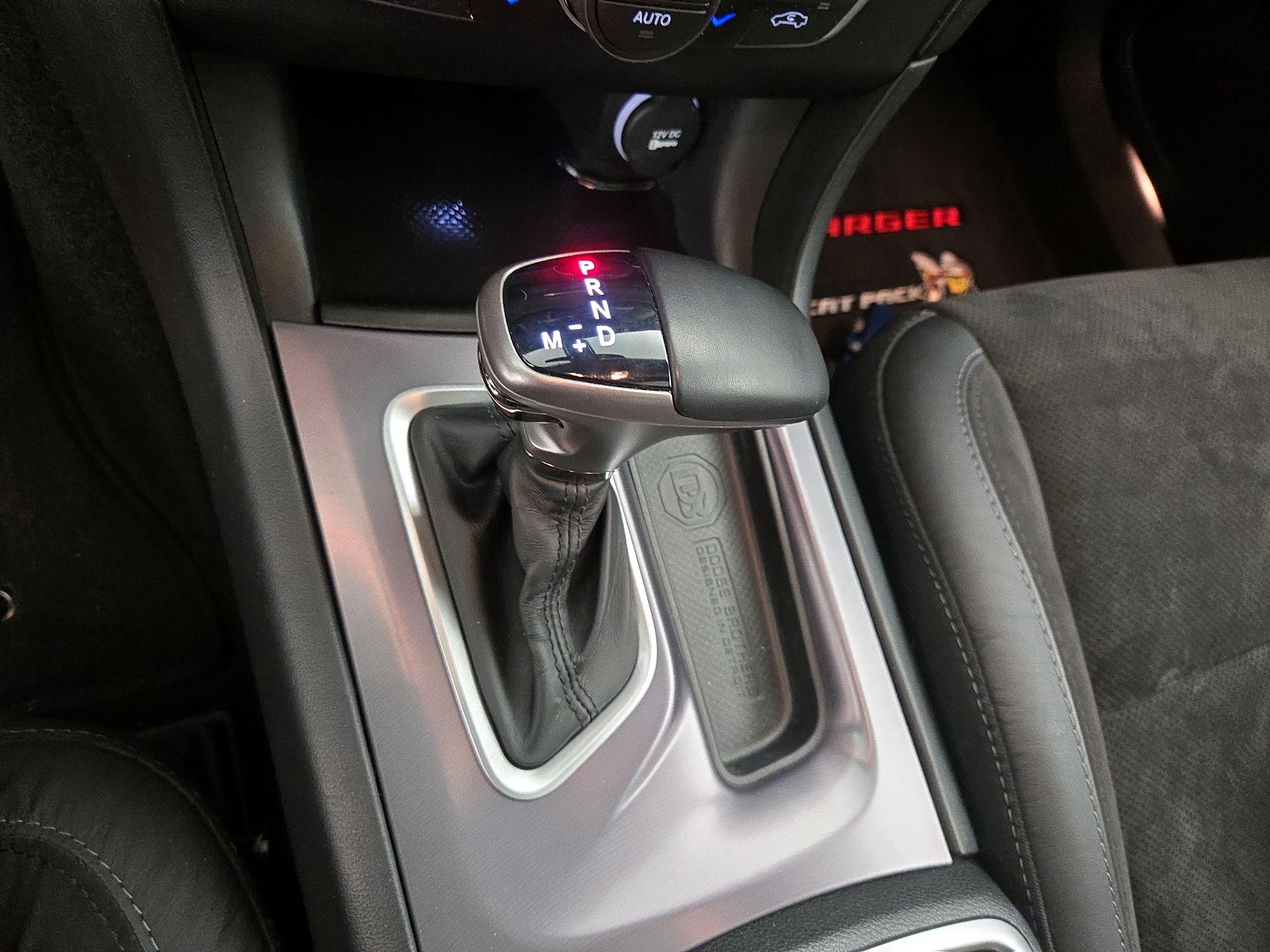 Thumbnail: 2020 Dodge Charger - 17