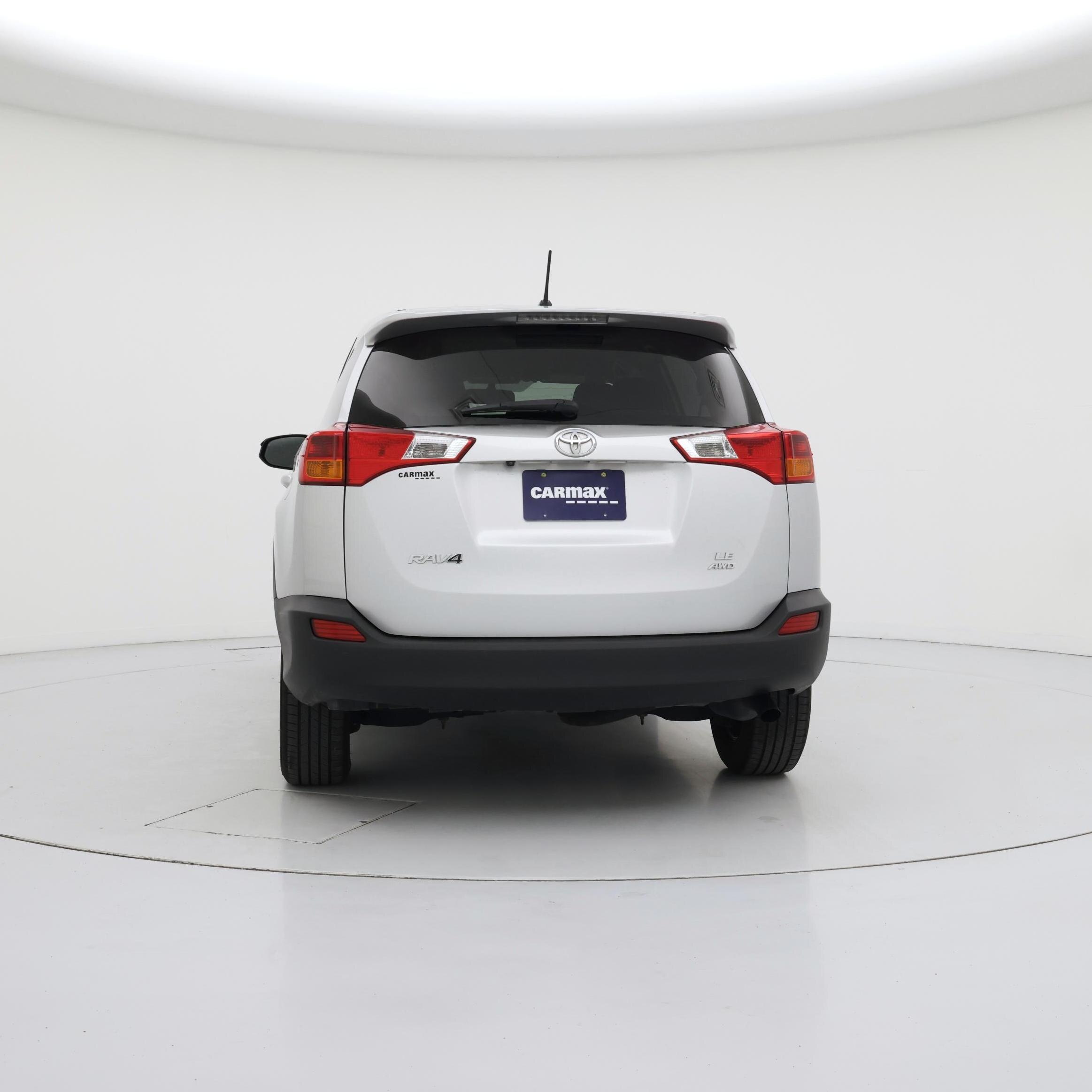 Thumbnail: 2015 Toyota RAV4 - 6