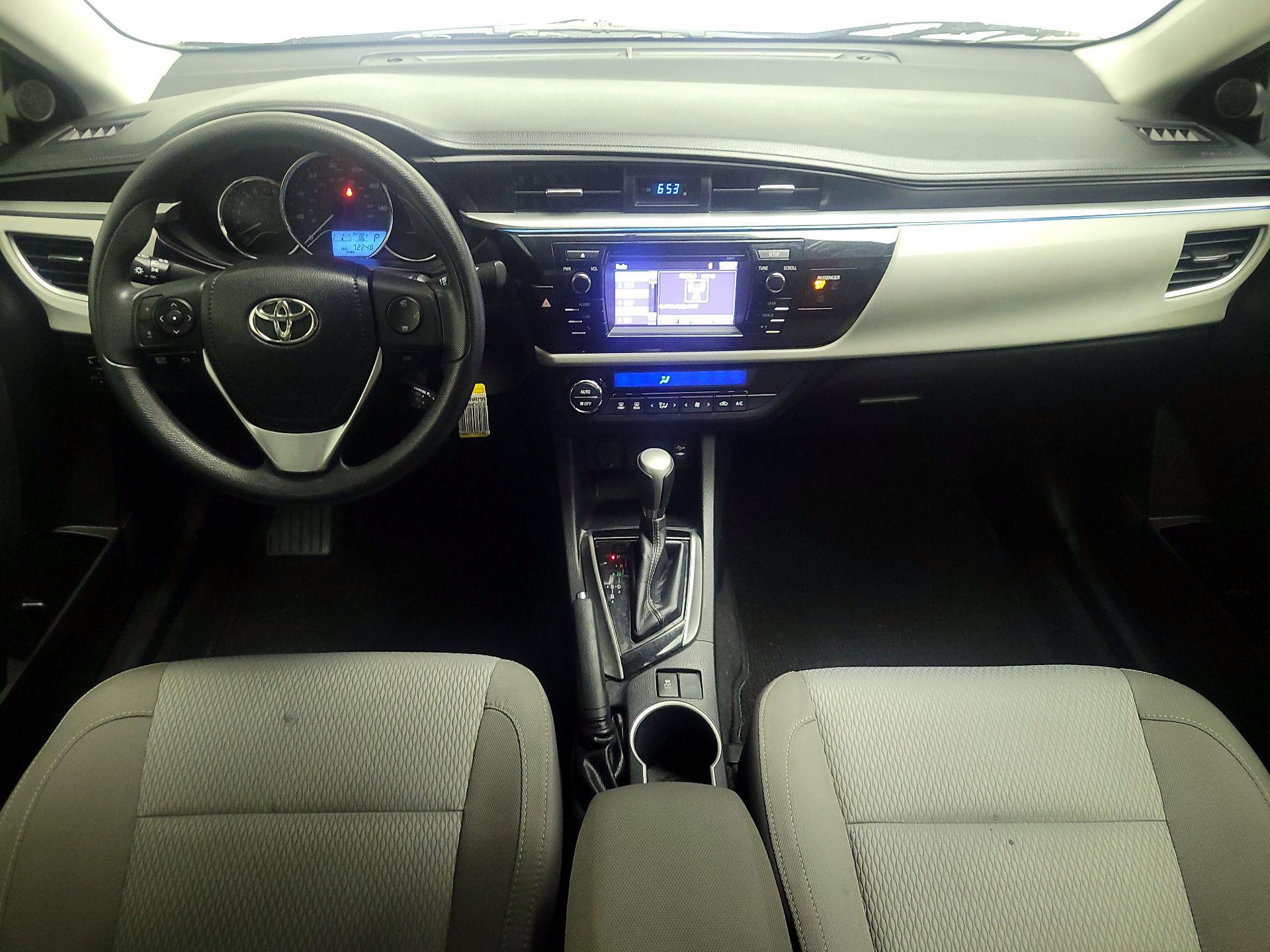 Thumbnail: 2016 Toyota Corolla - 9