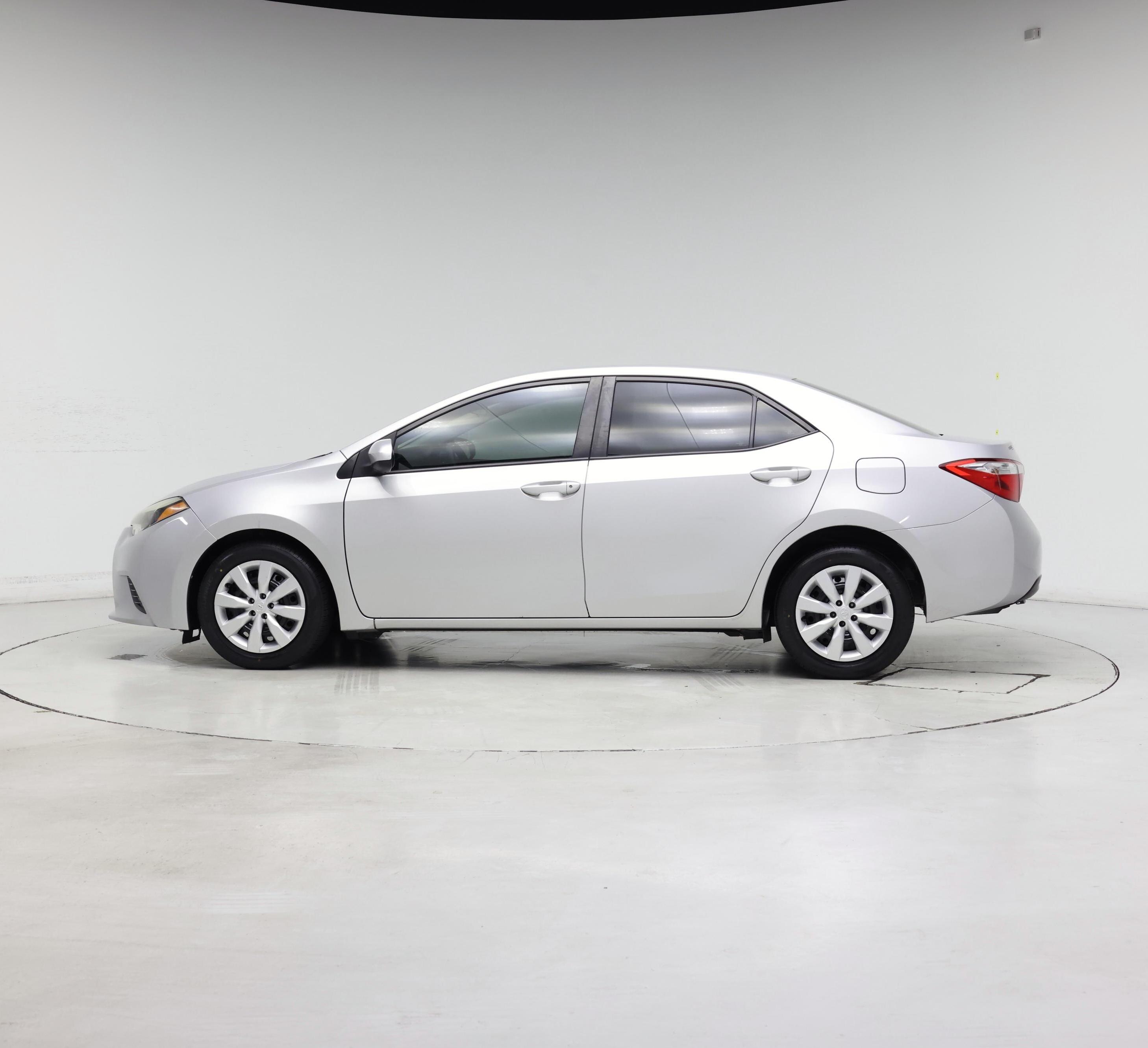 Thumbnail: 2016 Toyota Corolla - 3