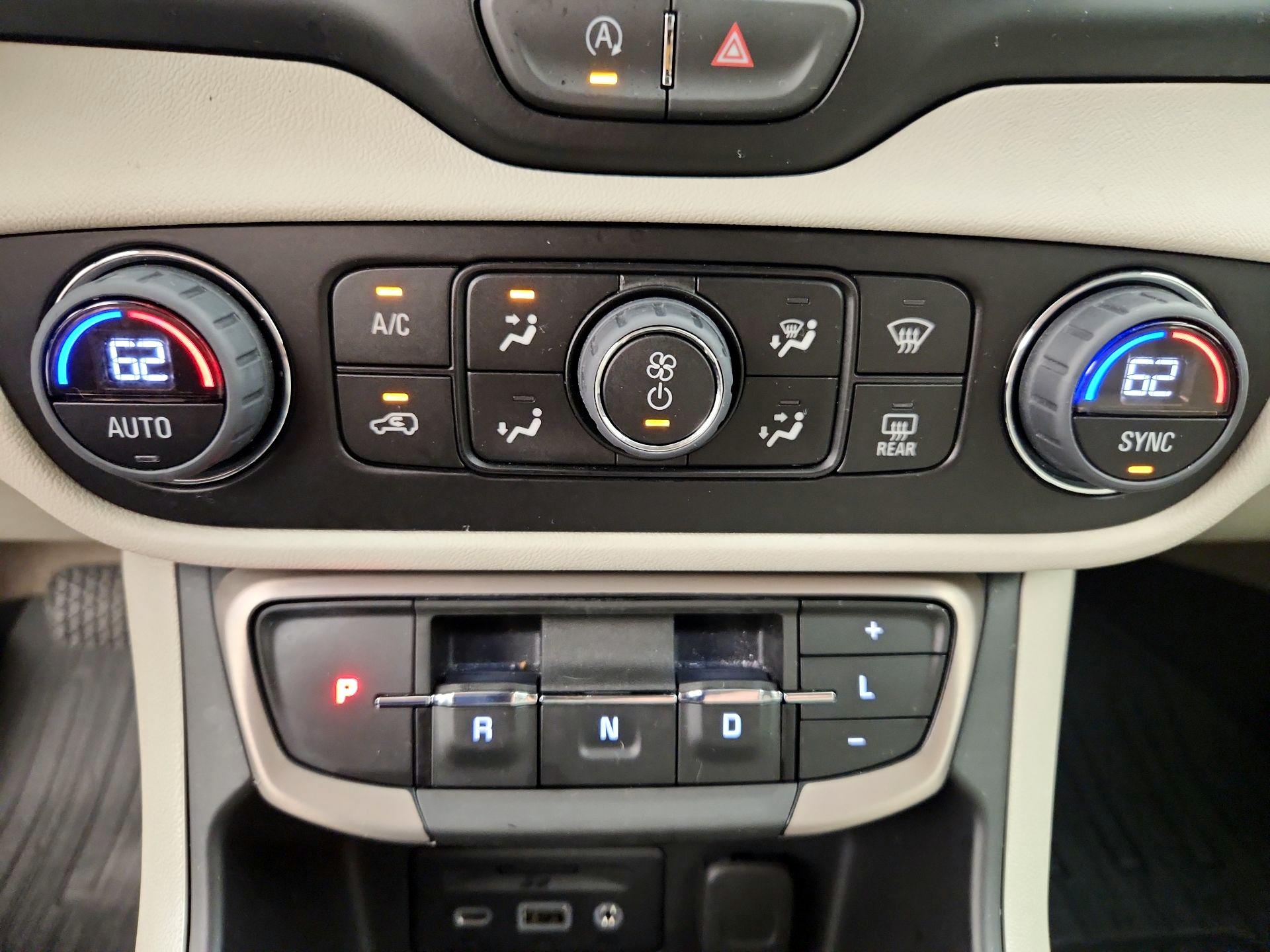 Thumbnail: 2023 GMC Terrain - 16