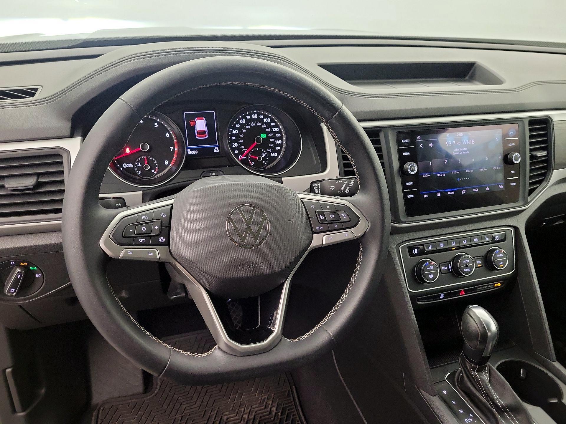 Thumbnail: 2021 Volkswagen Atlas - 10