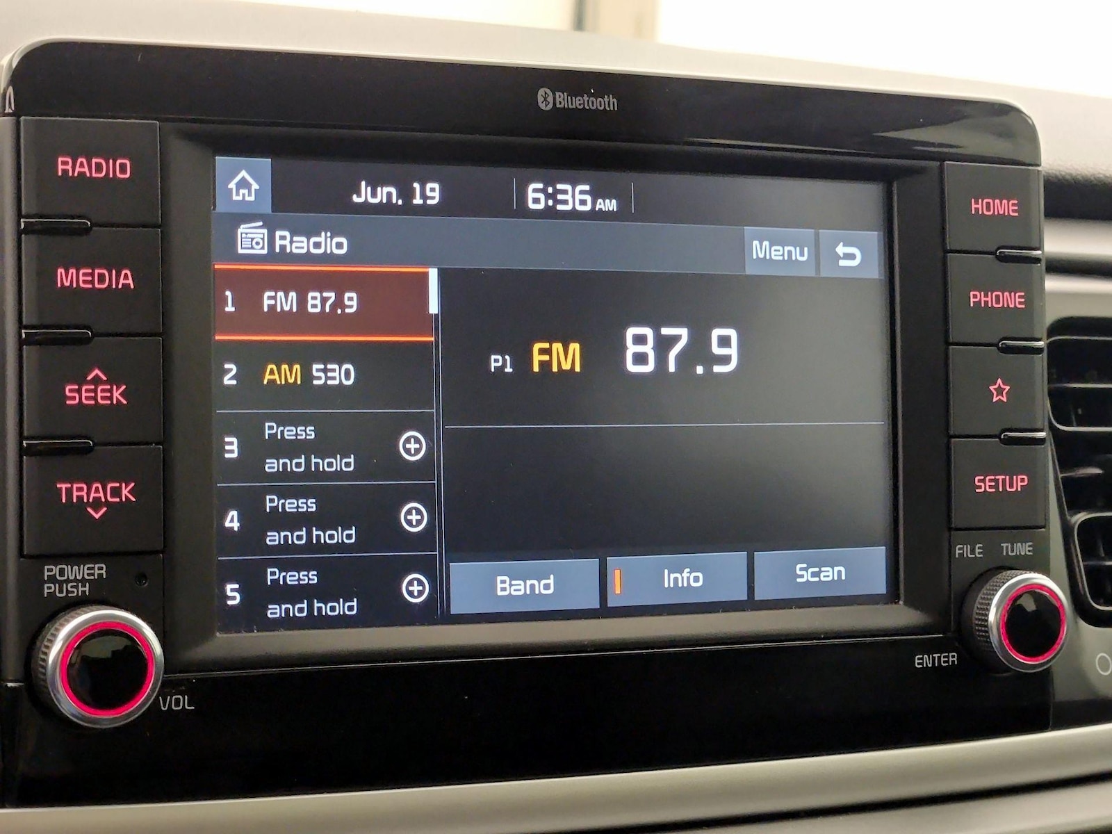 2019 Kia RIO S - Photo 16