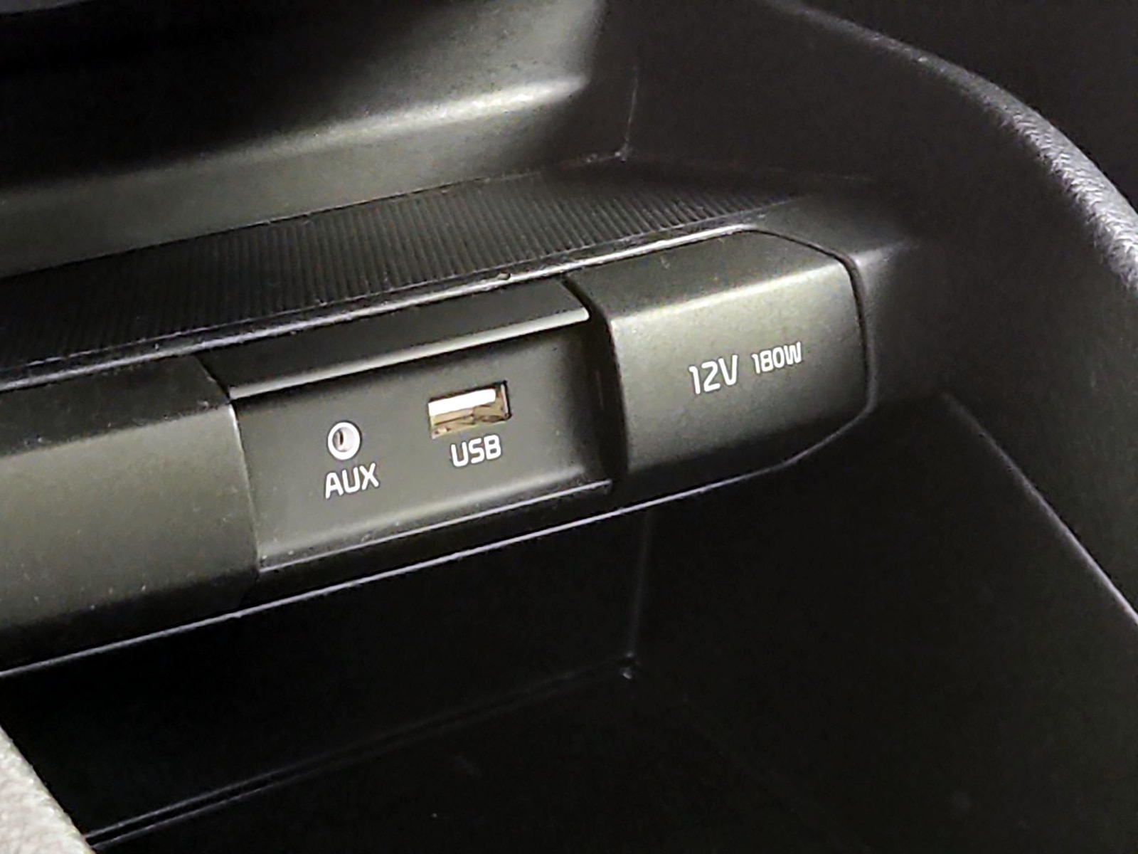 2019 Kia RIO S - Photo 19