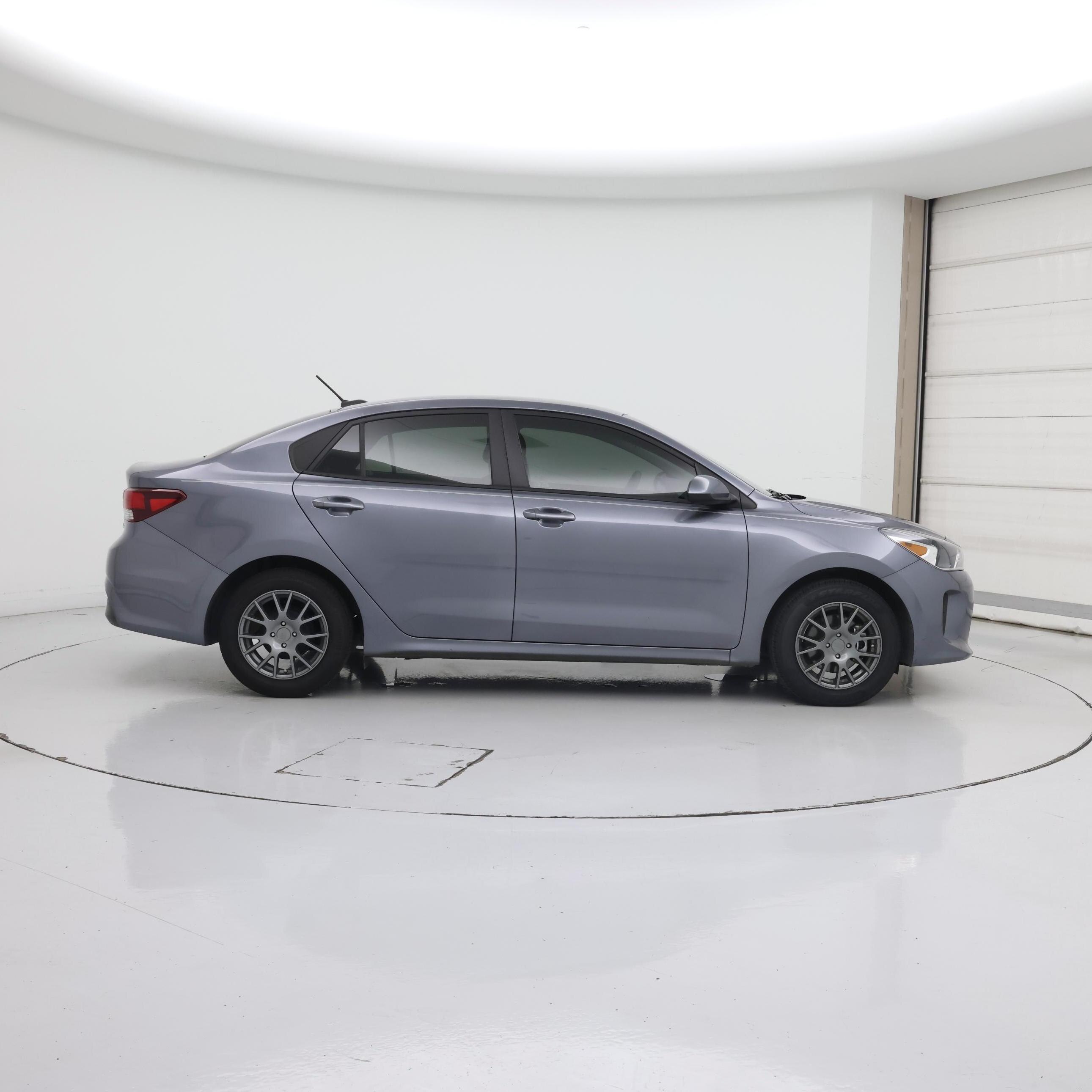 Thumbnail: 2019 Kia Rio - 7