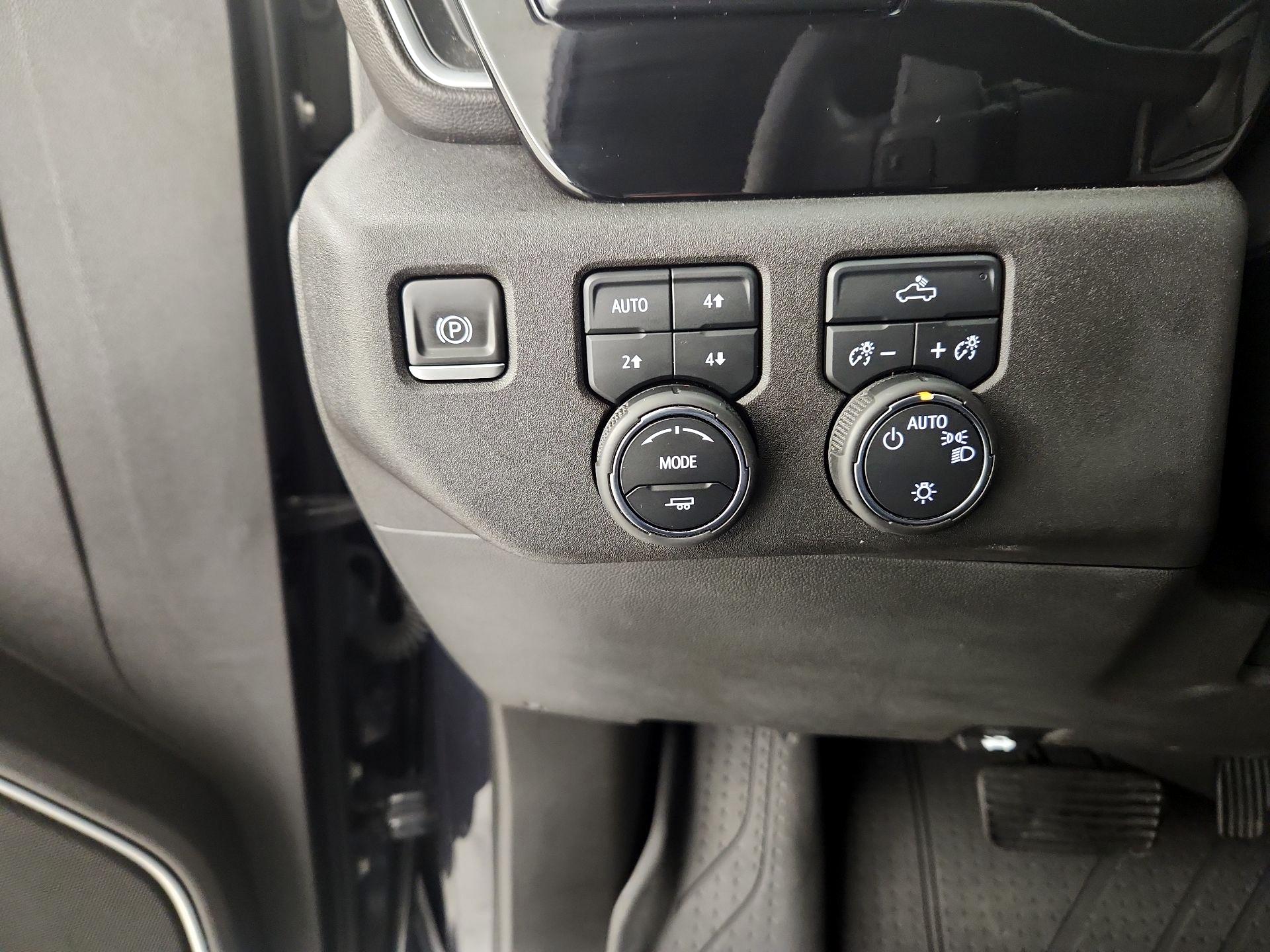 Thumbnail: 2022 Chevrolet Silverado 1500 - 13
