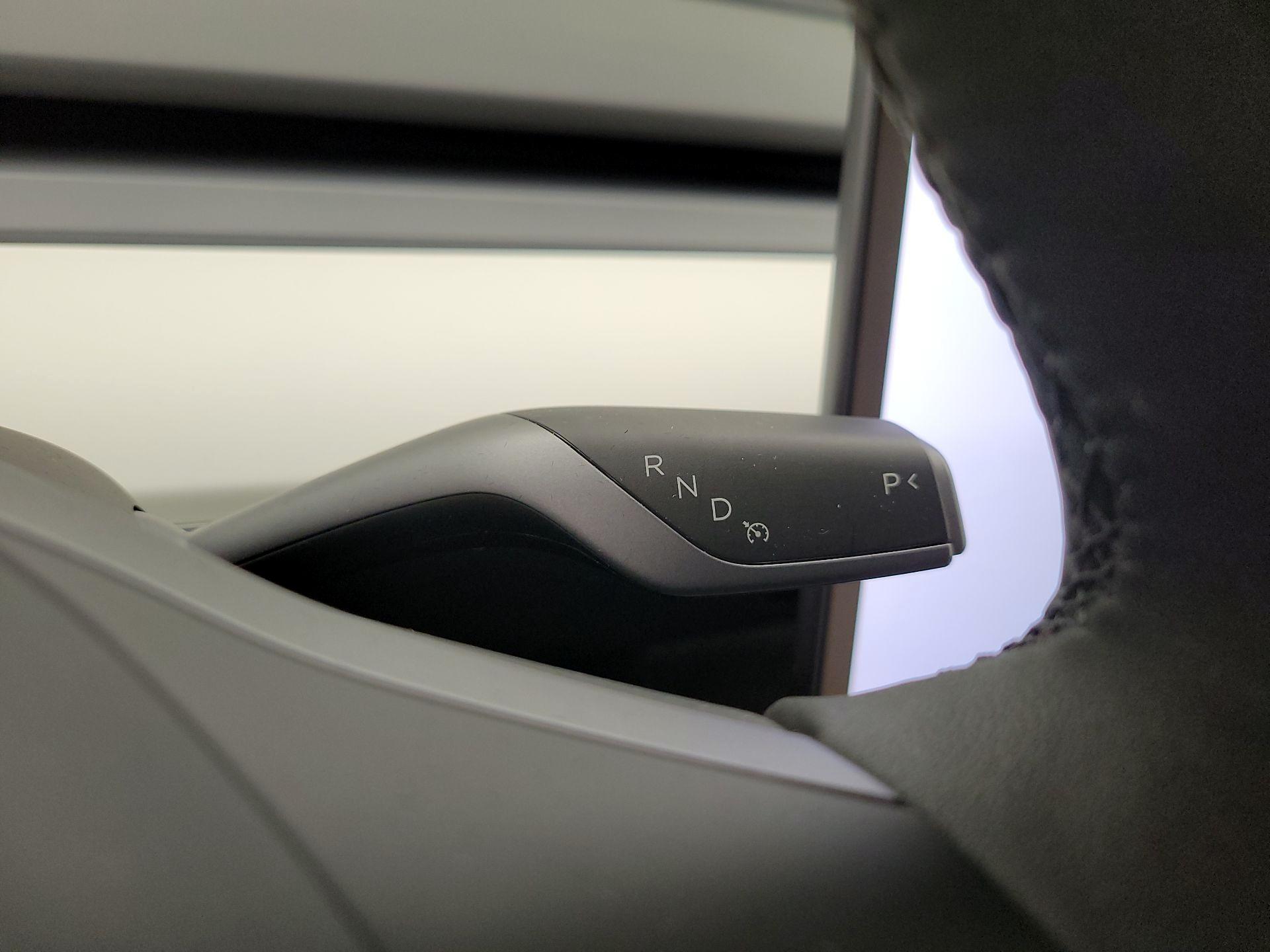 Thumbnail: 2023 Tesla Model Y - 17