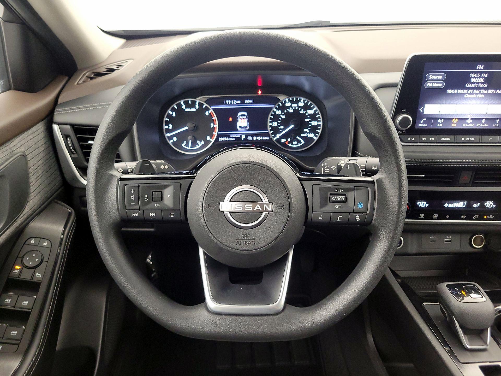 Thumbnail: 2023 Nissan Rogue - 10