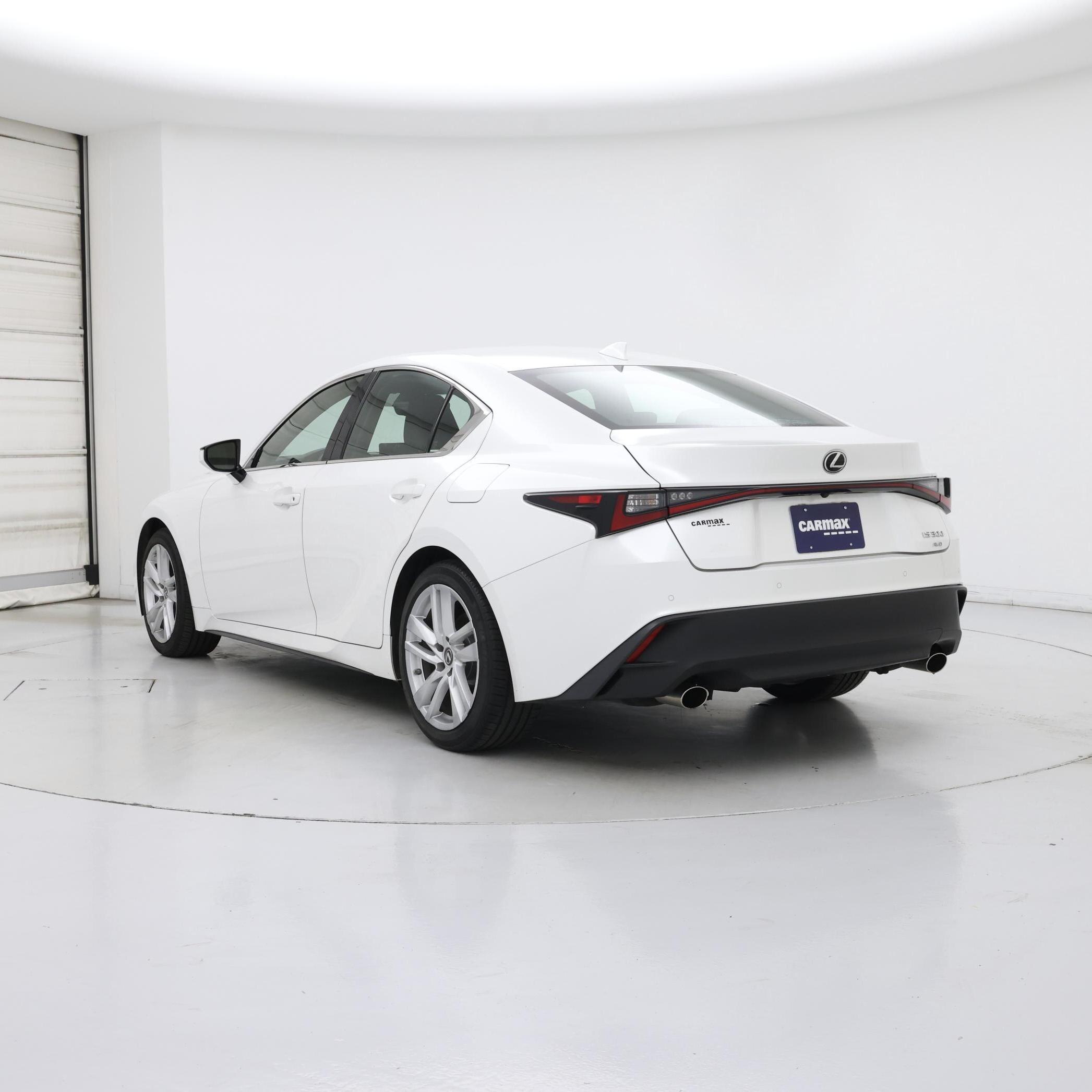 Thumbnail: 2021 Lexus IS - 2