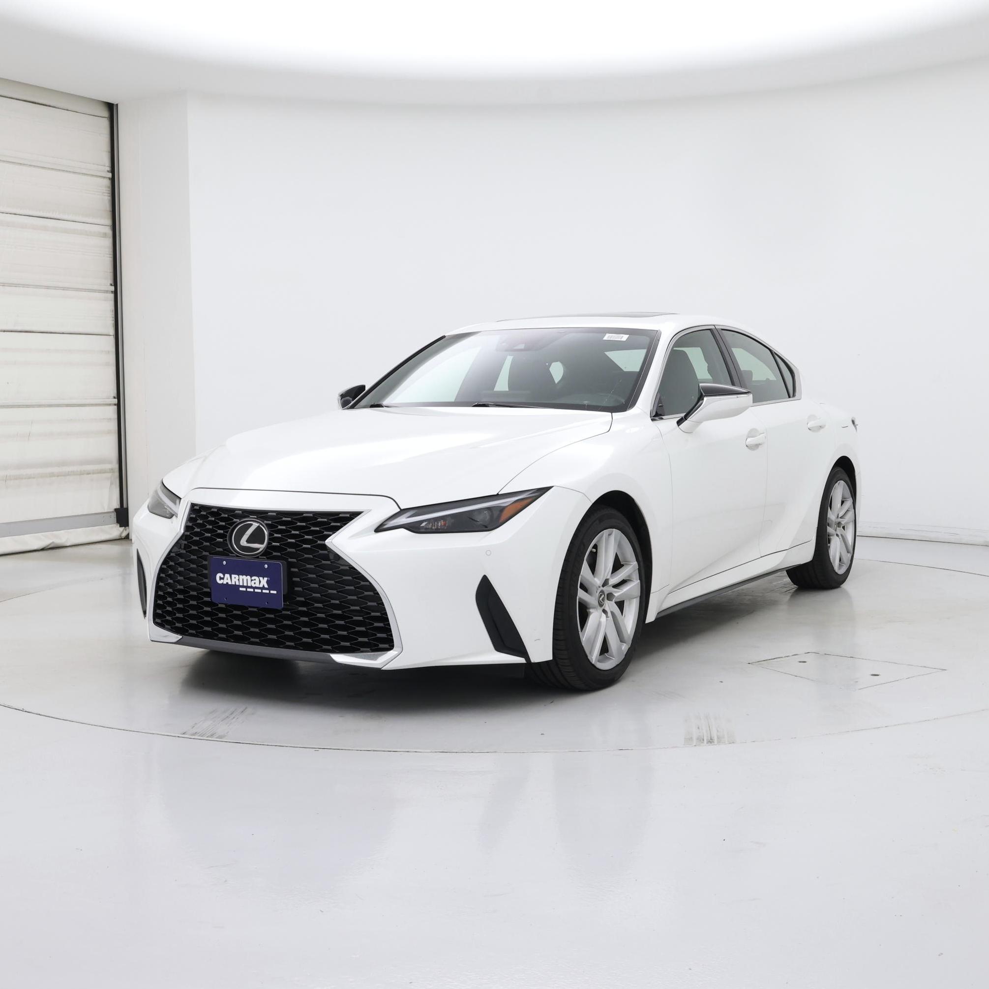 Thumbnail: 2021 Lexus IS - 4